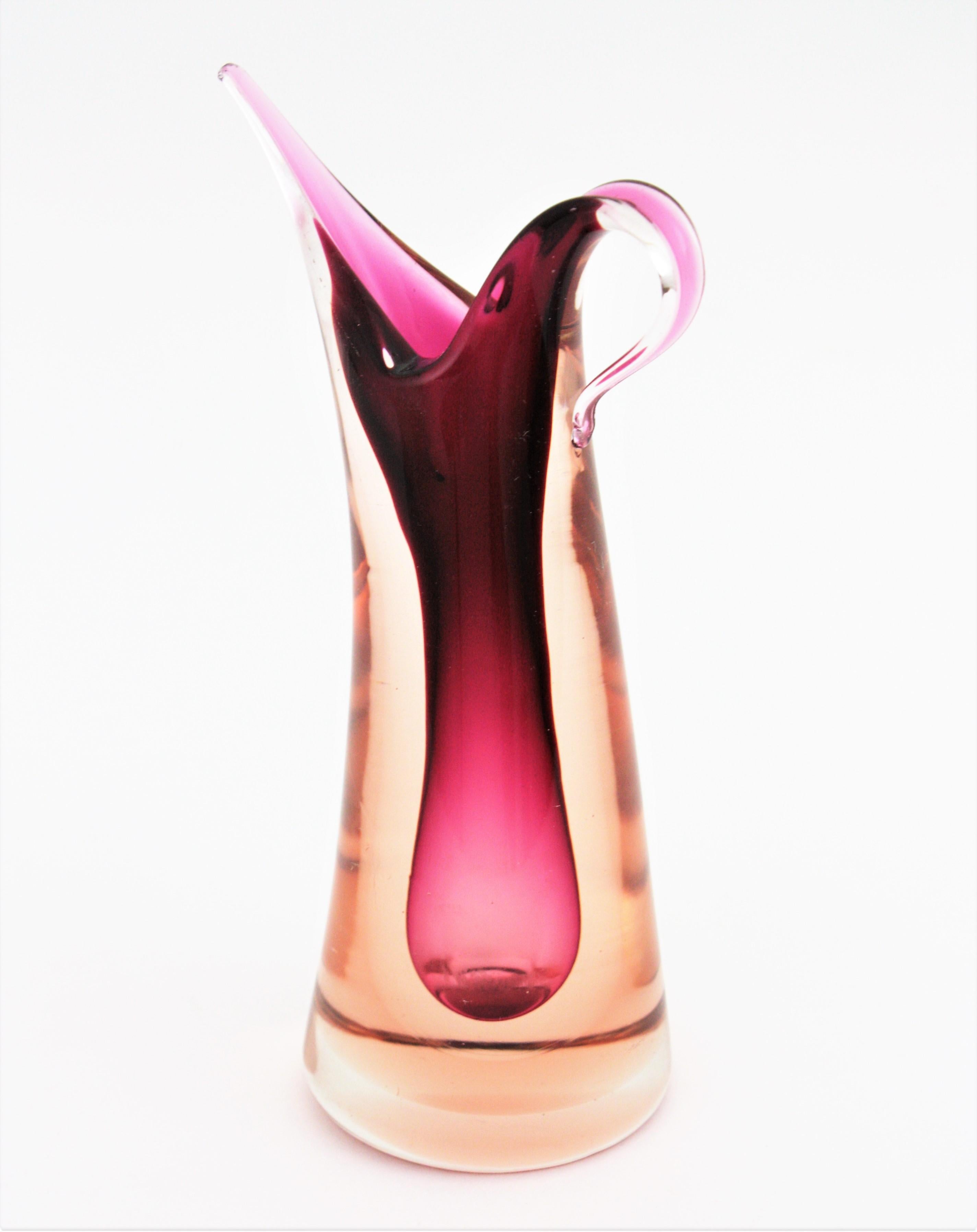 Mid-Century Modern Flavio Poli Seguso Murano Pink Fuchsia Purple Sommerso Art Glass Vase For Sale