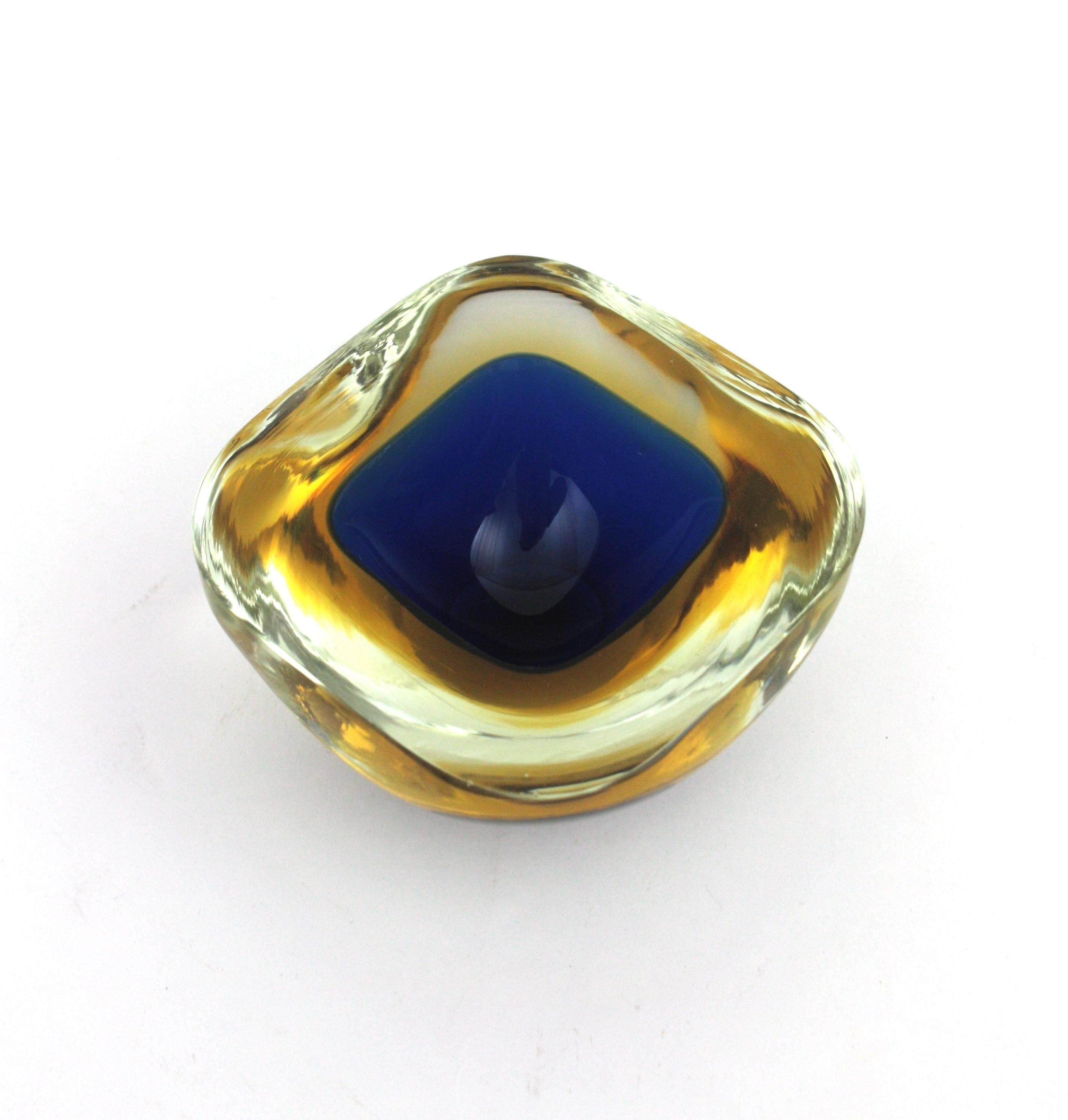 Flavio Poli Seguso Murano Sommerso Blue Yellow Art Glass Geode Bowl For Sale 3