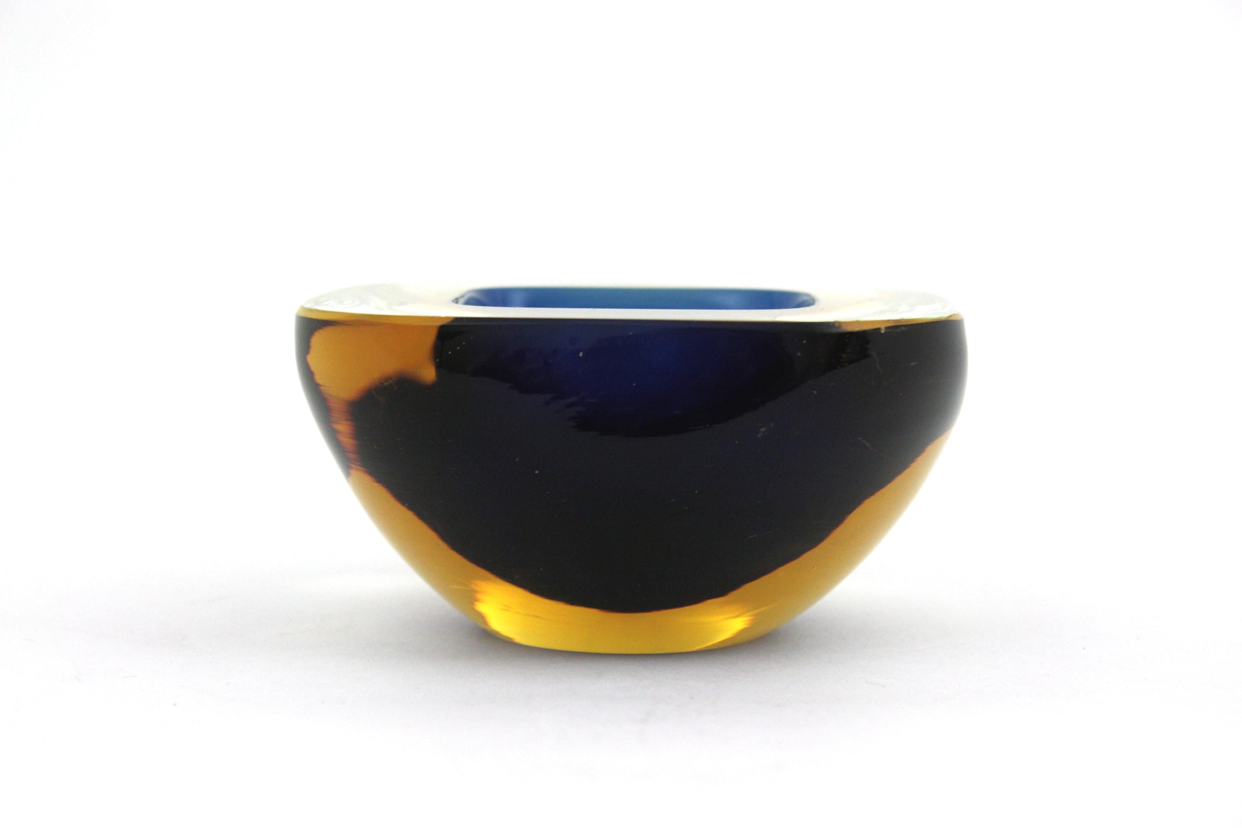 Flavio Poli Seguso Murano Sommerso Blue Yellow Art Glass Geode Bowl For Sale 4