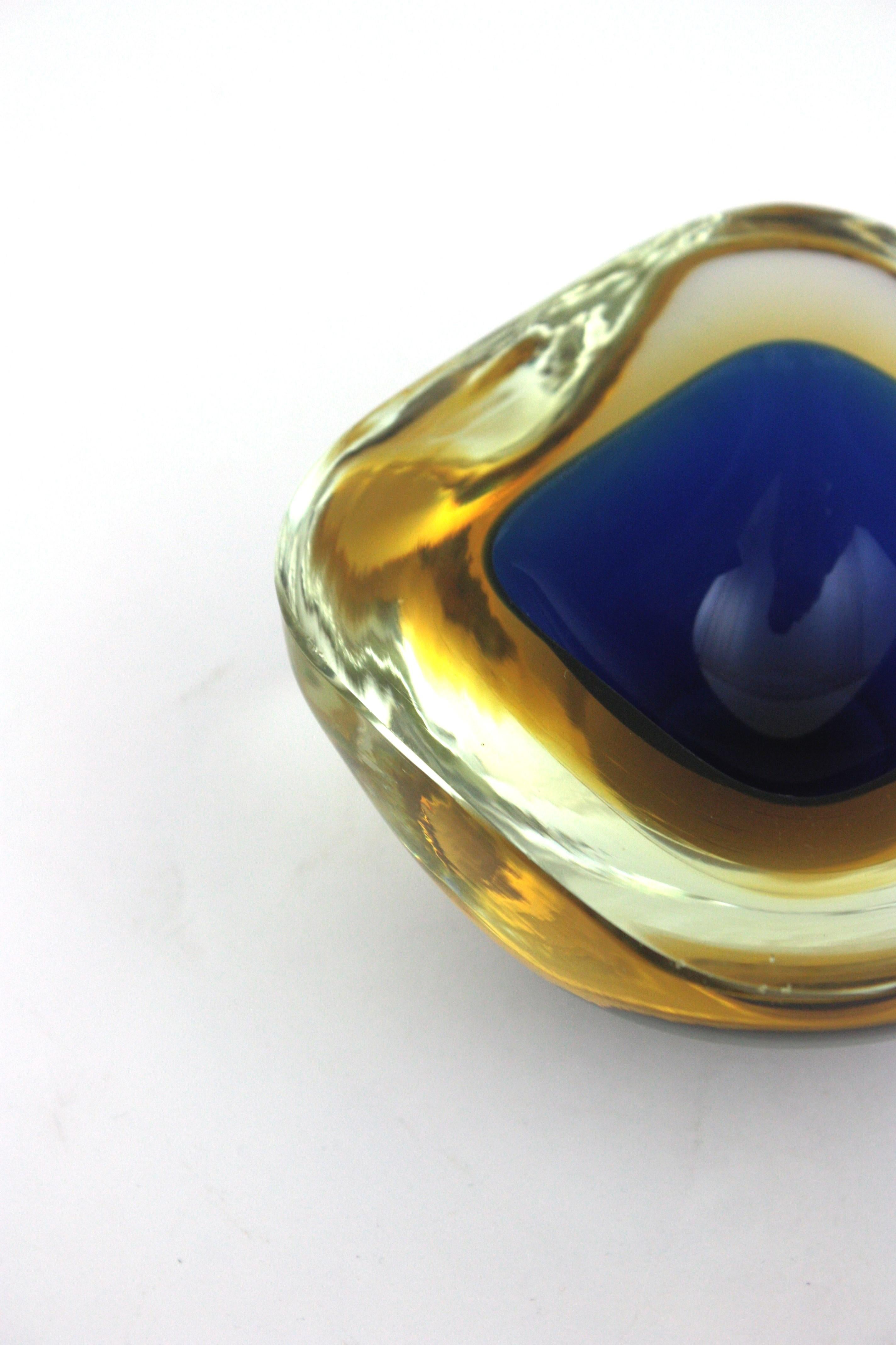 Flavio Poli Seguso Murano Sommerso Blue Yellow Art Glass Geode Bowl For Sale 5