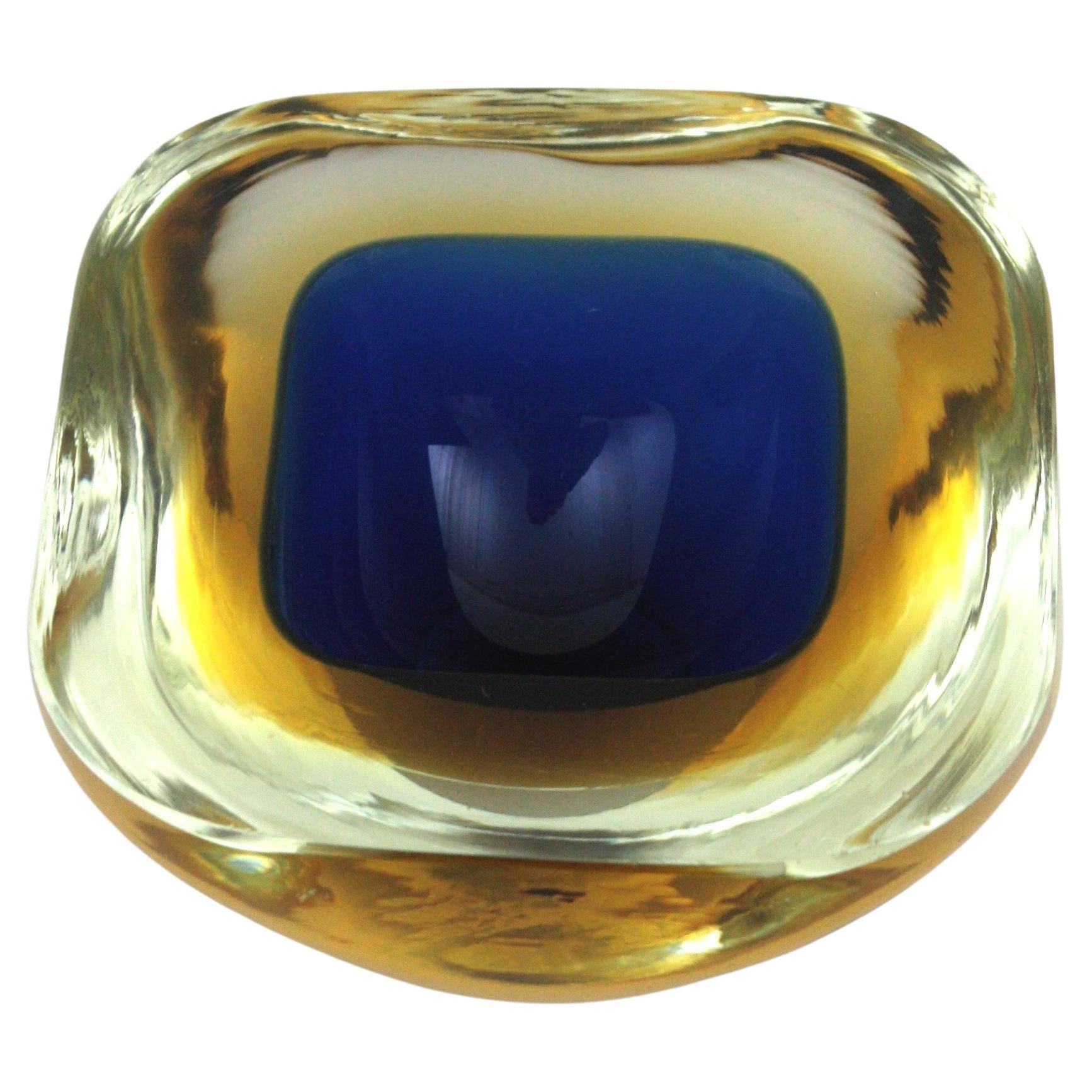 Flavio Poli Seguso Murano Sommerso Blue Yellow Art Glass Geode Bowl