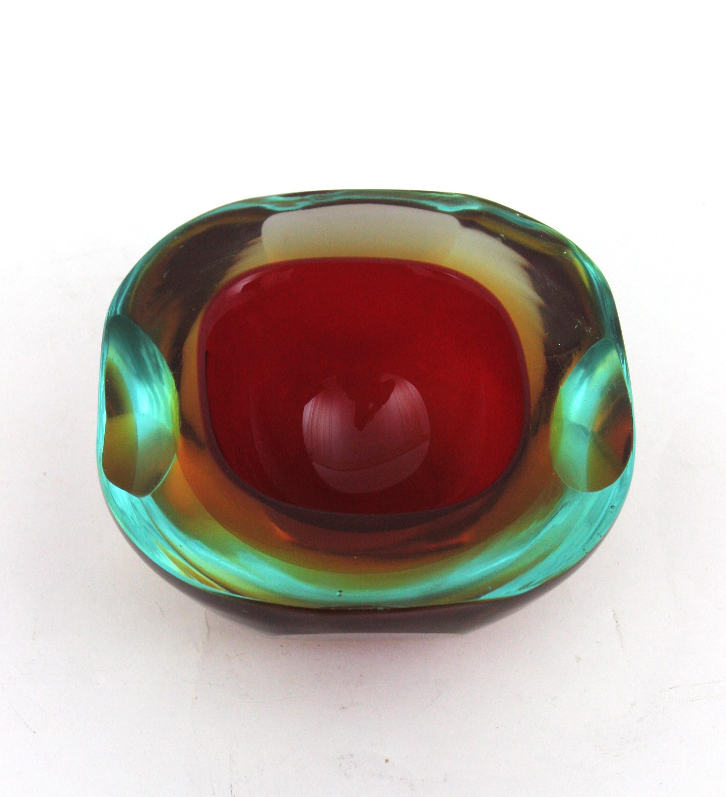 Hand-Crafted Flavio Poli Seguso Murano Sommerso Red Art Glass Geode Bowl