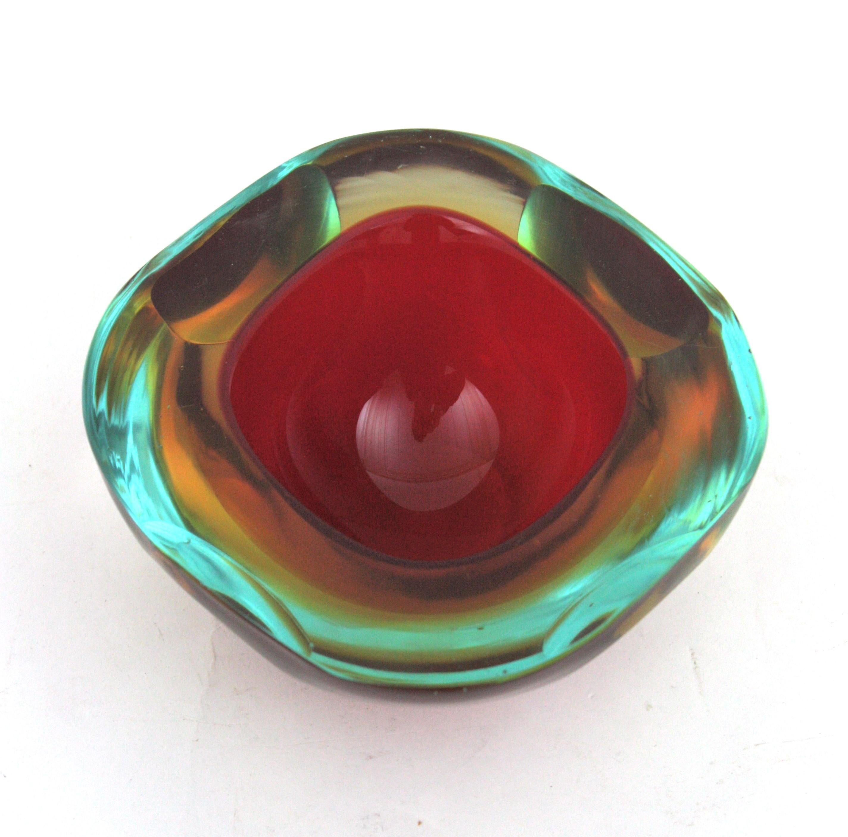 20th Century Flavio Poli Seguso Murano Sommerso Red Art Glass Geode Bowl