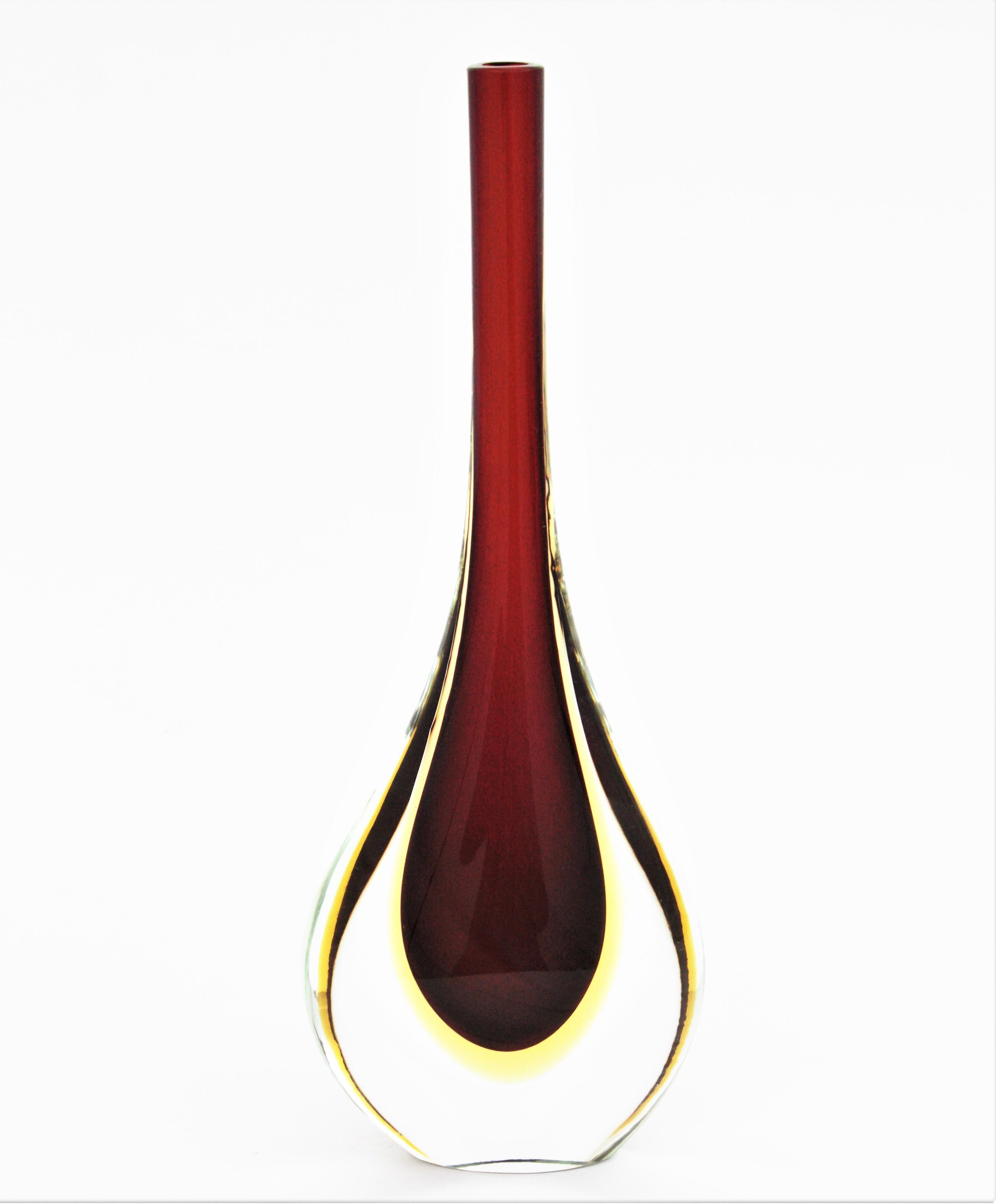 20th Century Flavio Poli Seguso Murano Sommerso Red, Yellow & Clear Glass Teardrop Tall Vase For Sale