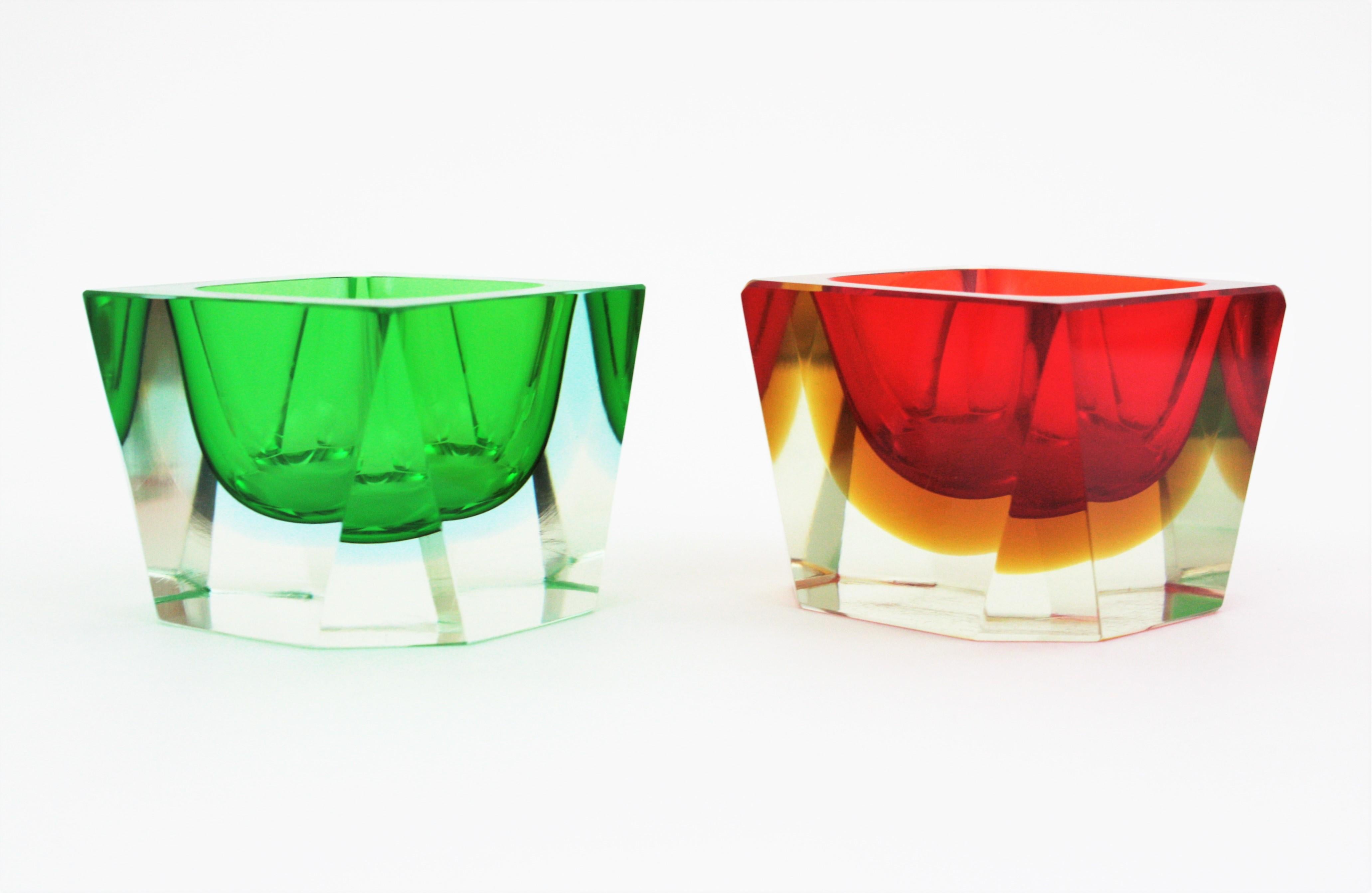 Flavio Poli Seguso Sommerso Murano Art Glass Bowls, Set of Two For Sale 1