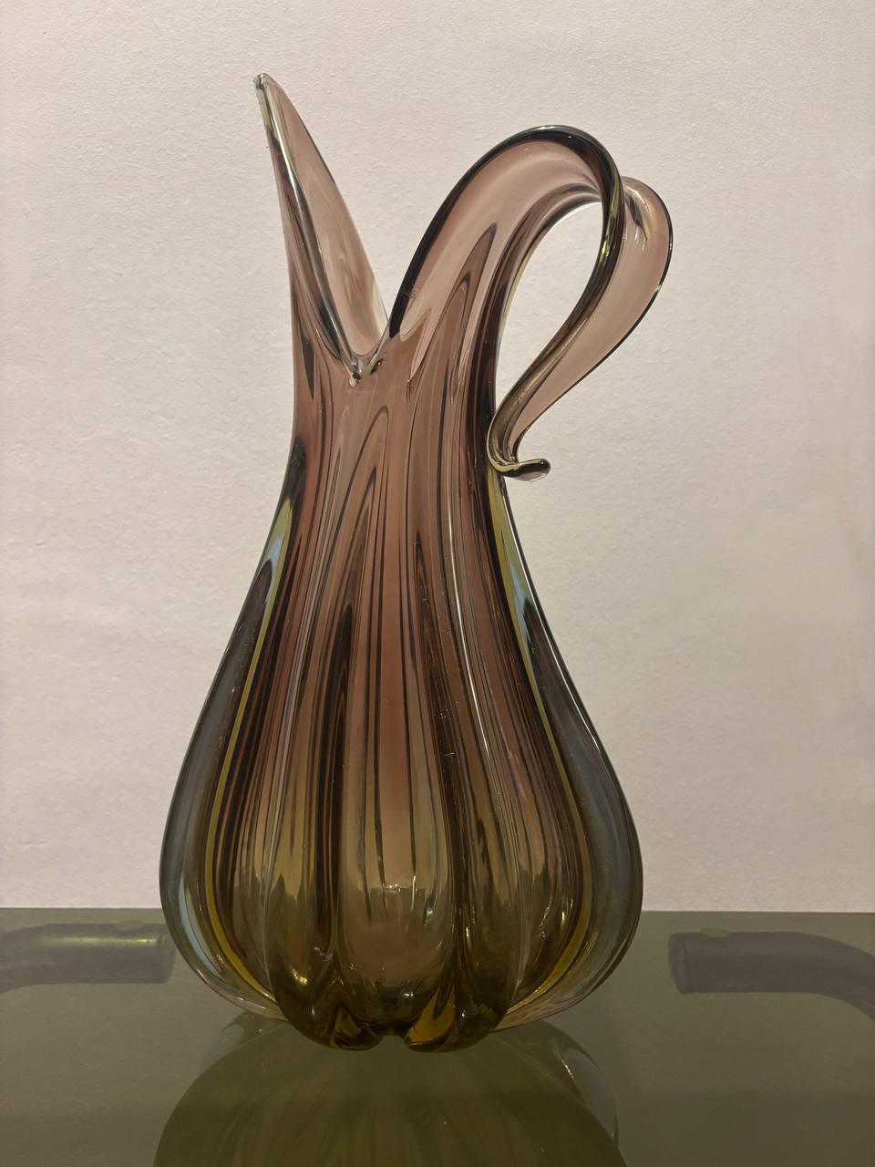 Flavio Poli Seguso purple Murano glass vase with blue yellow insets 20th century For Sale 2