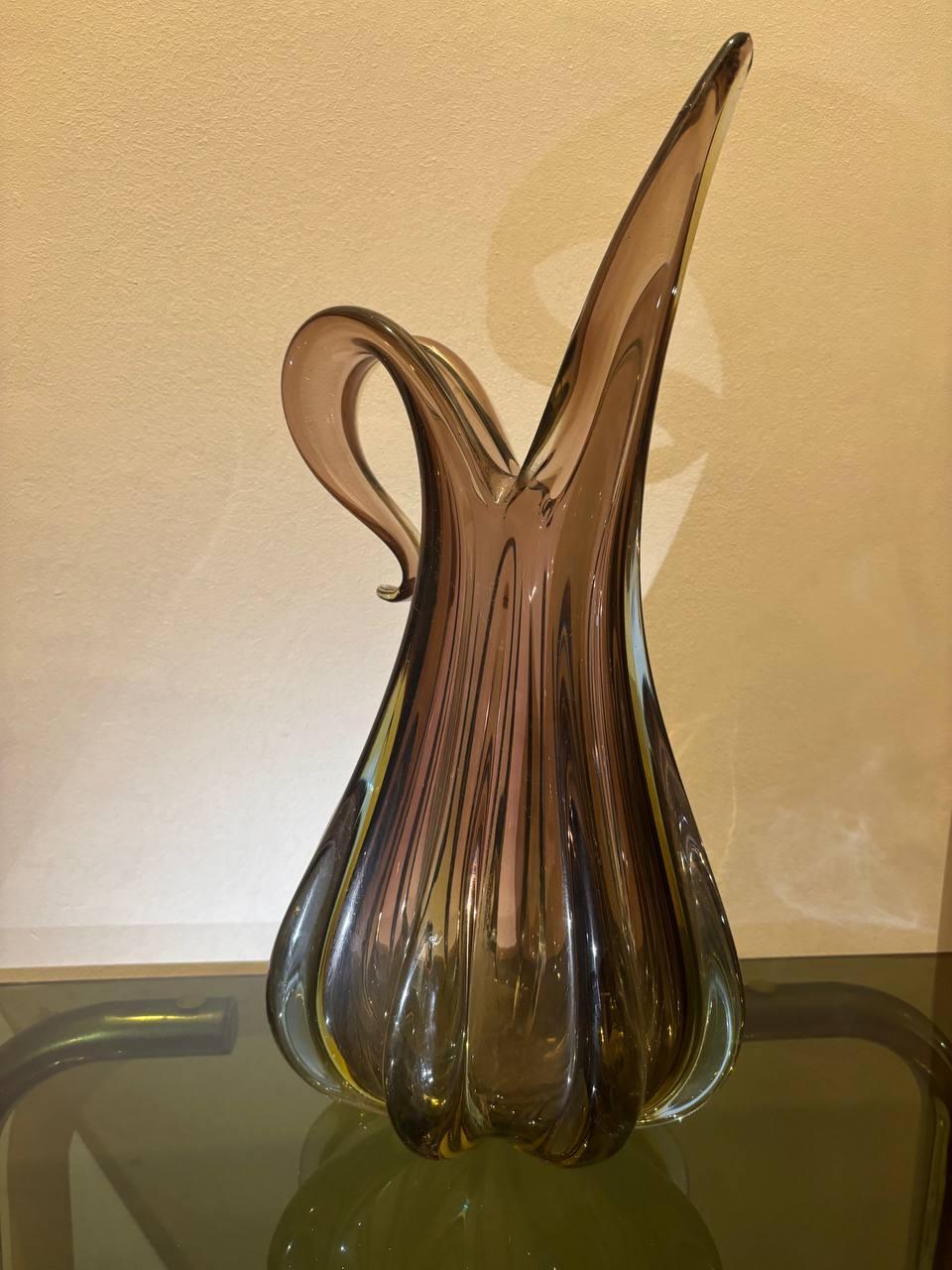 Mid-Century Modern Flavio Poli Seguso purple Murano glass vase with blue yellow insets 20th century For Sale