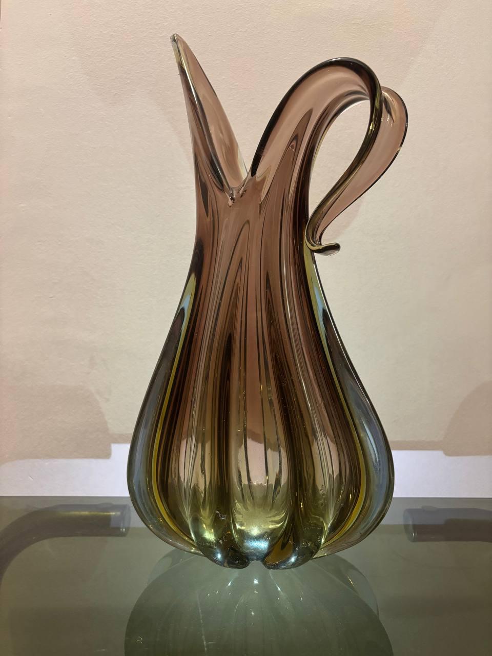 Hand-Crafted Flavio Poli Seguso purple Murano glass vase with blue yellow insets 20th century For Sale