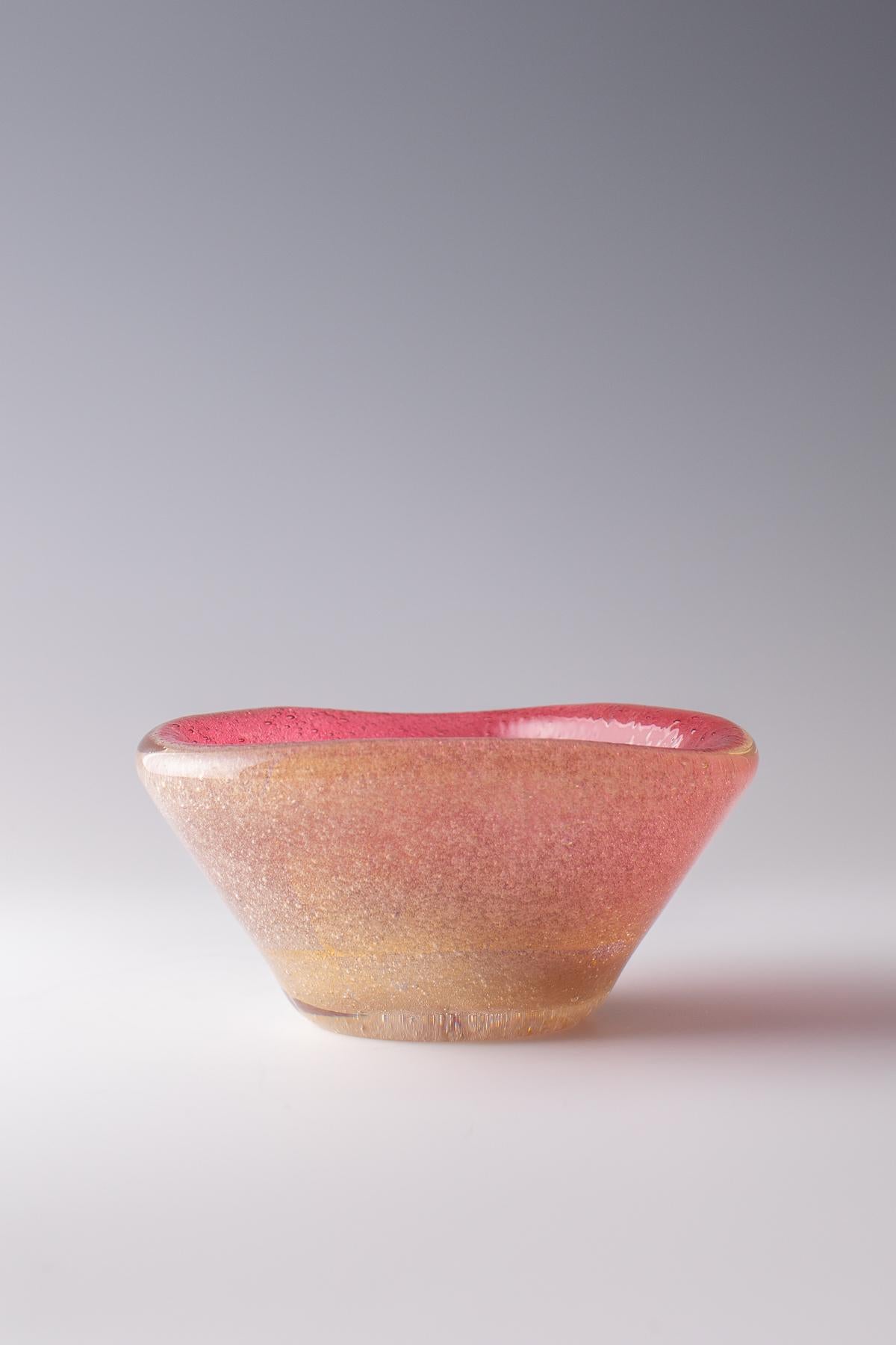 Hand-Crafted Flavio Poli, Seguso vetri d'arte. Bowl 1940 For Sale