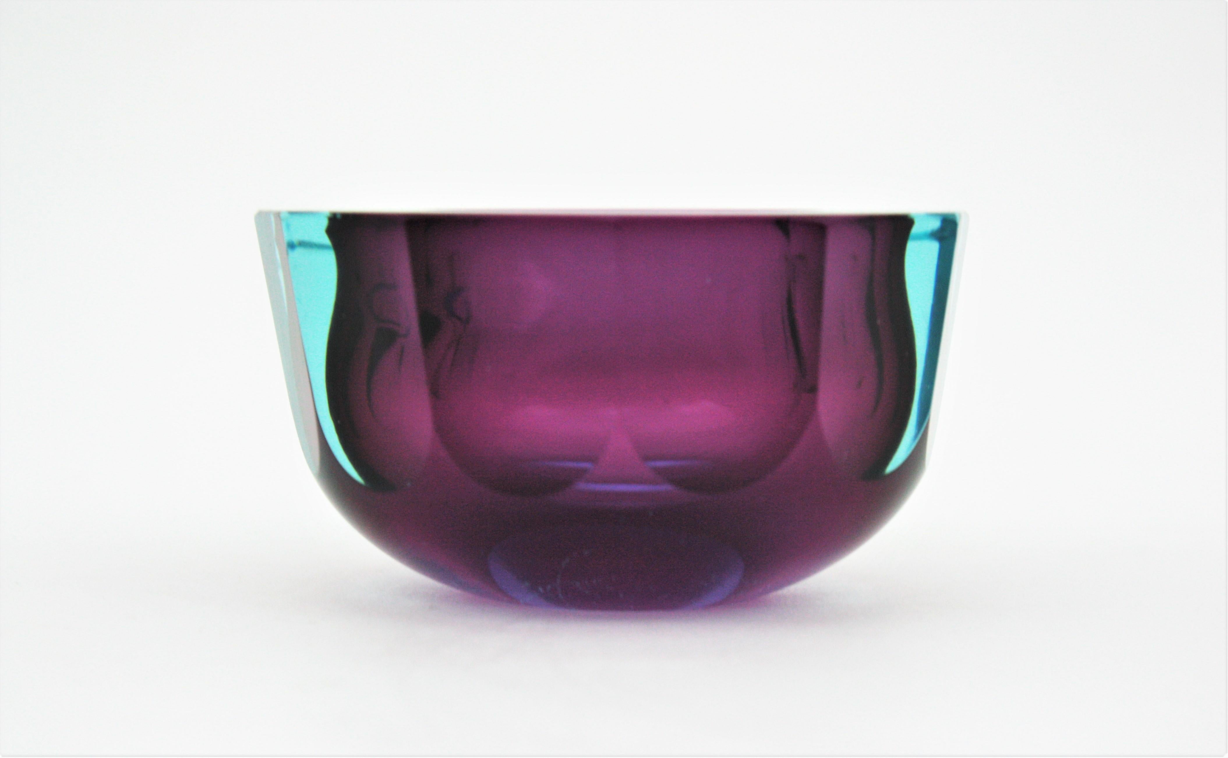 Flavio Poli Seguso Vetri d'Arte Murano Art Glass Sommerso Blue Purple Bowl 1