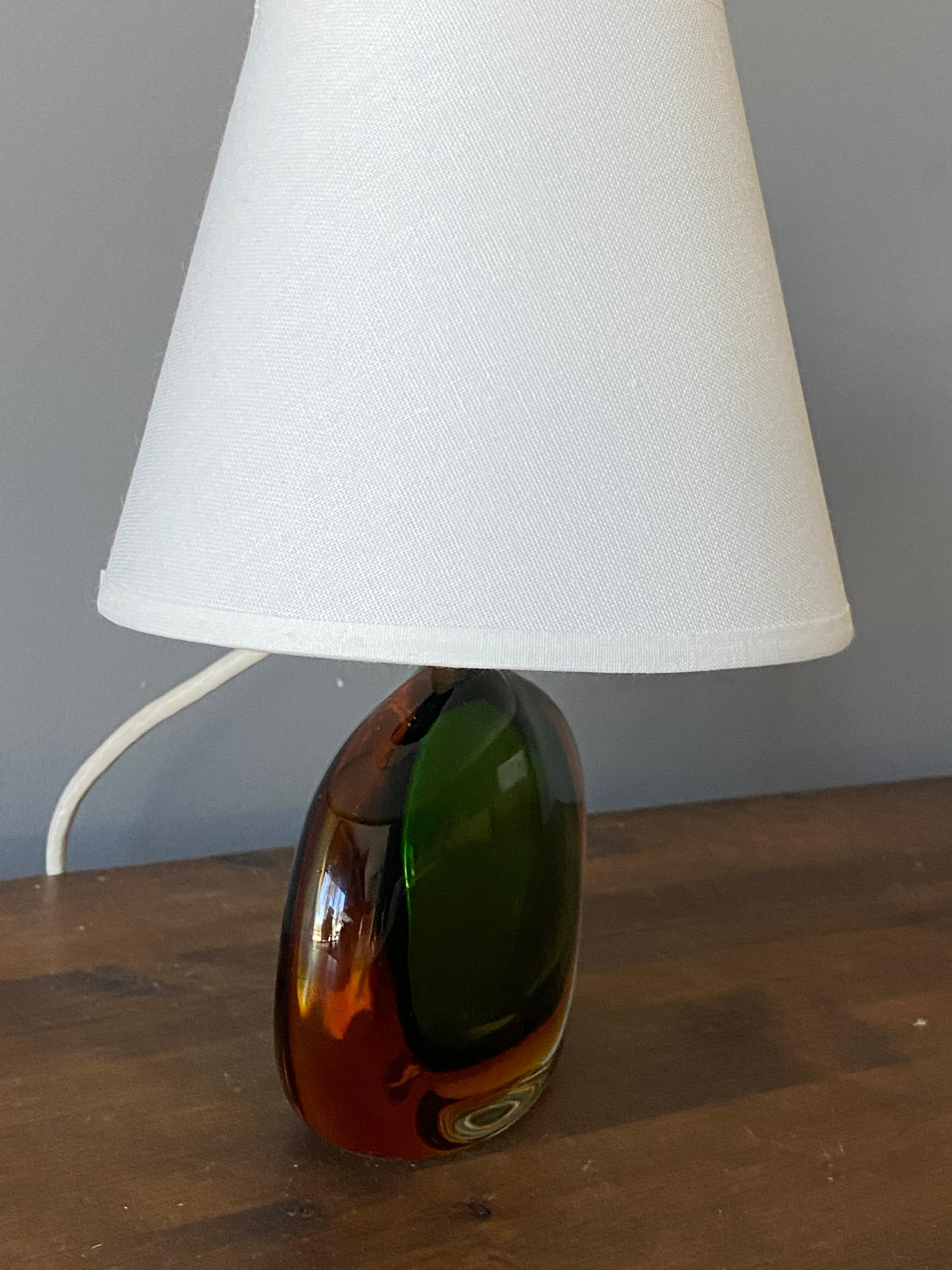 Italian Flavio Poli, Small Table Lamp, Murano Glass, Brass, Fabric, Seguso Italy, 1950s