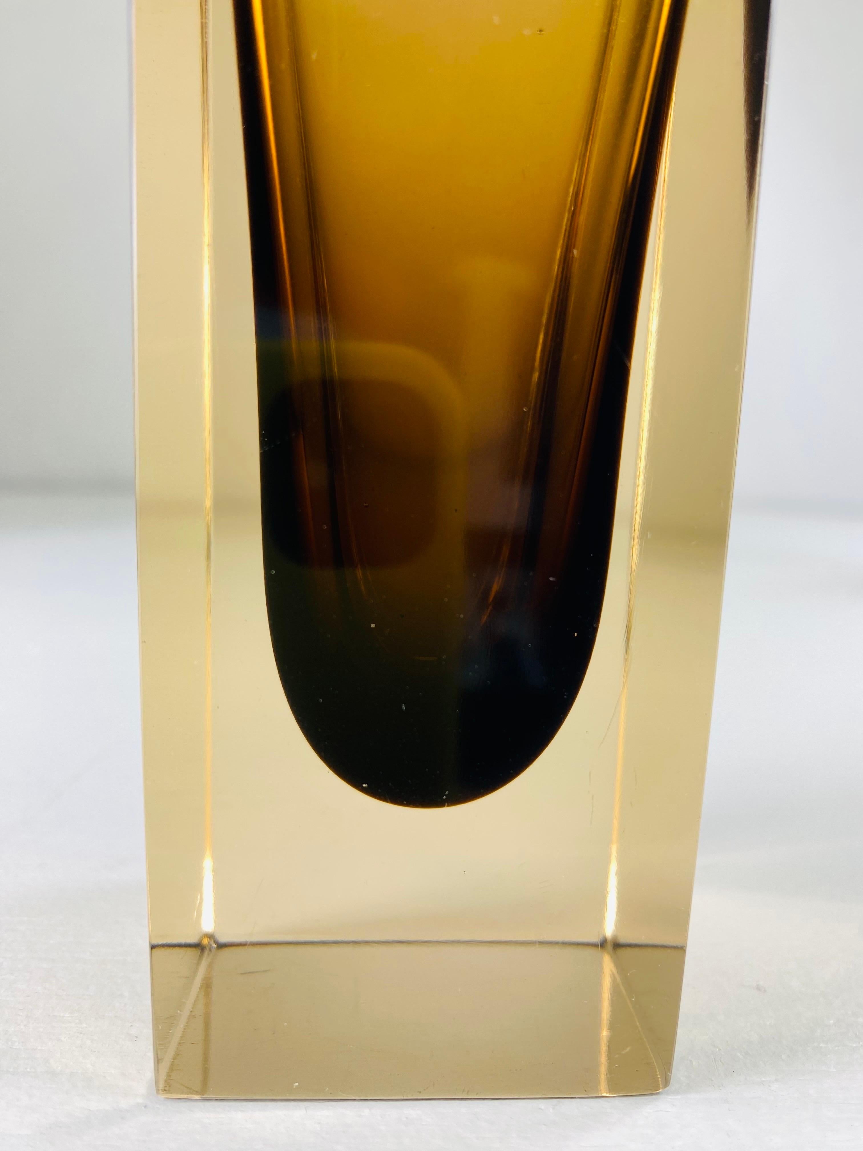 Late 20th Century Flavio Poli Sommeroso Murano chocolate brown and Amber art glass vase For Sale