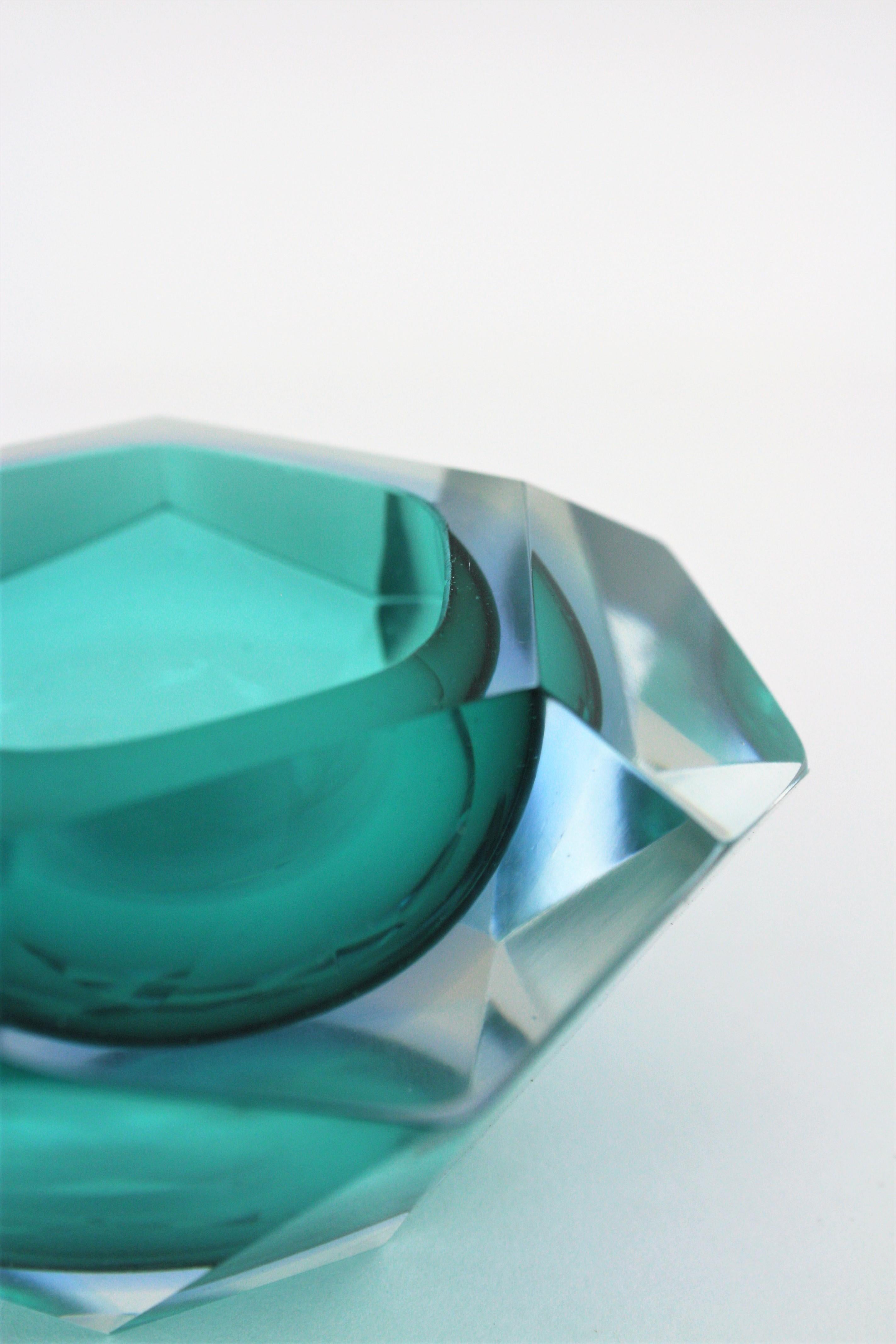 Flavio Poli Sommerso Green and Blue Diamond Shaped Faceted Murano Glass Bowl 7