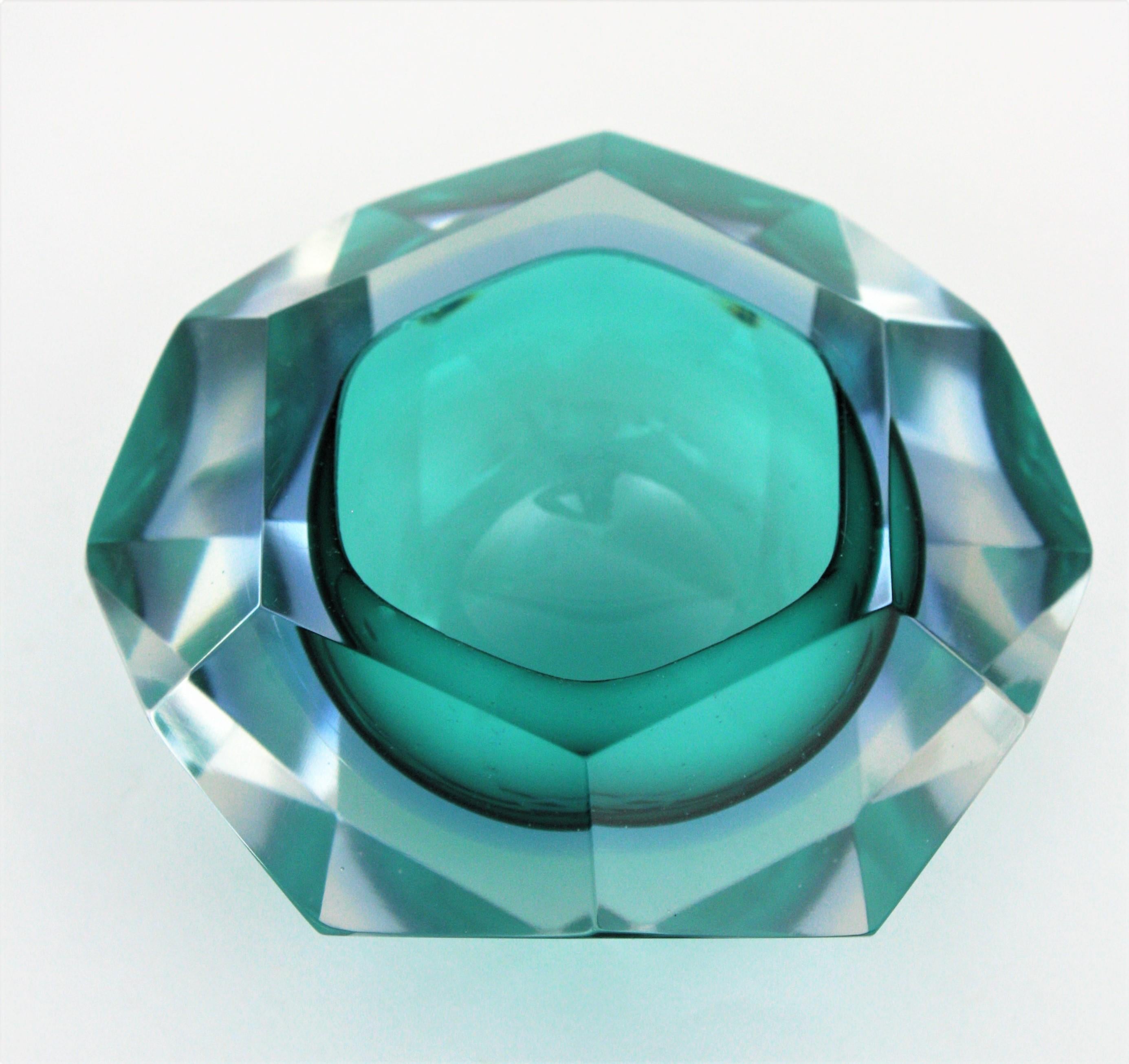 Flavio Poli Sommerso Green and Blue Diamond Shaped Faceted Murano Glass Bowl 2