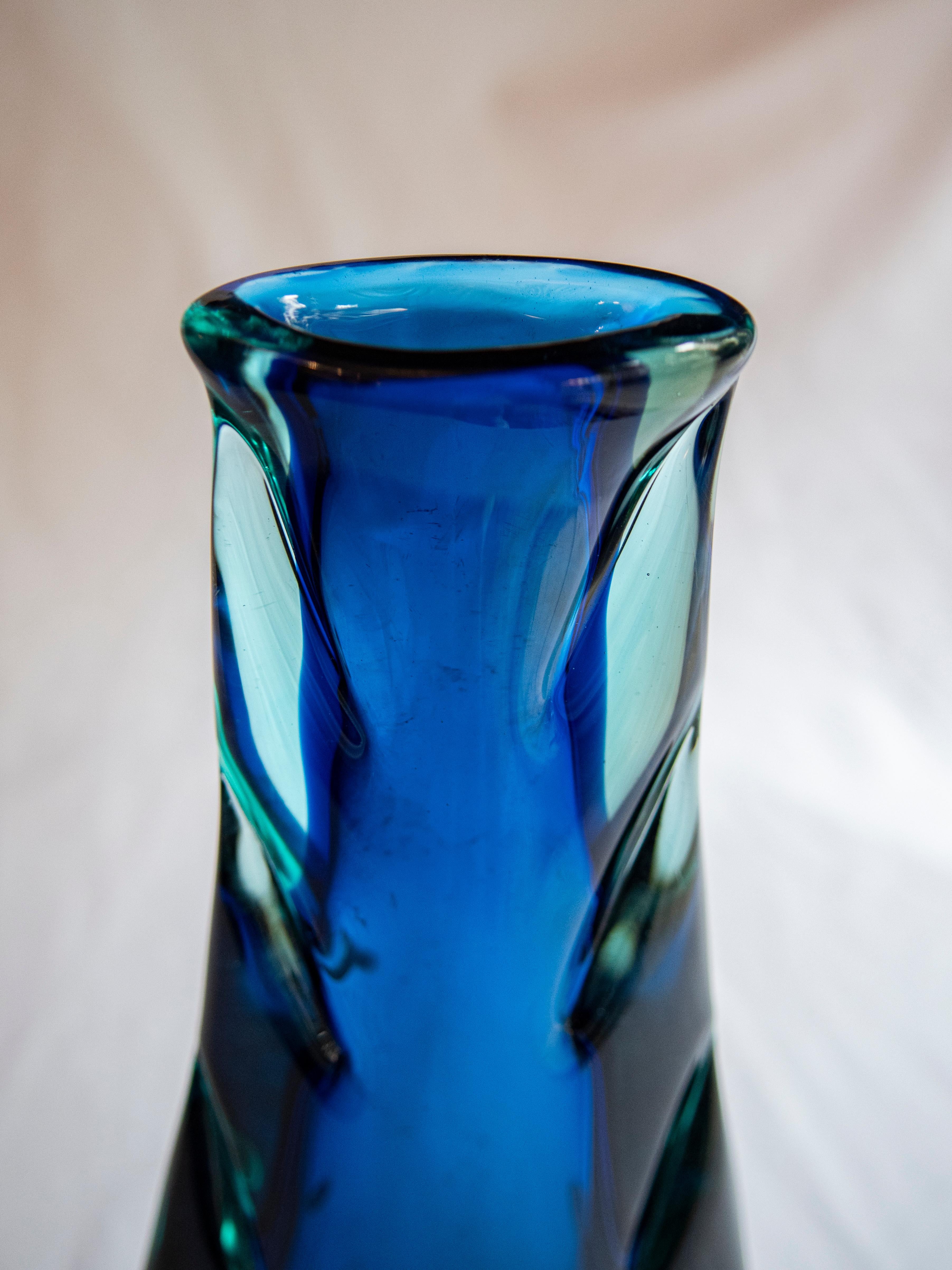 Mid-Century Modern Flavio Poli Sommerso Vase Glass Seguso Murano, Italy, 1960s