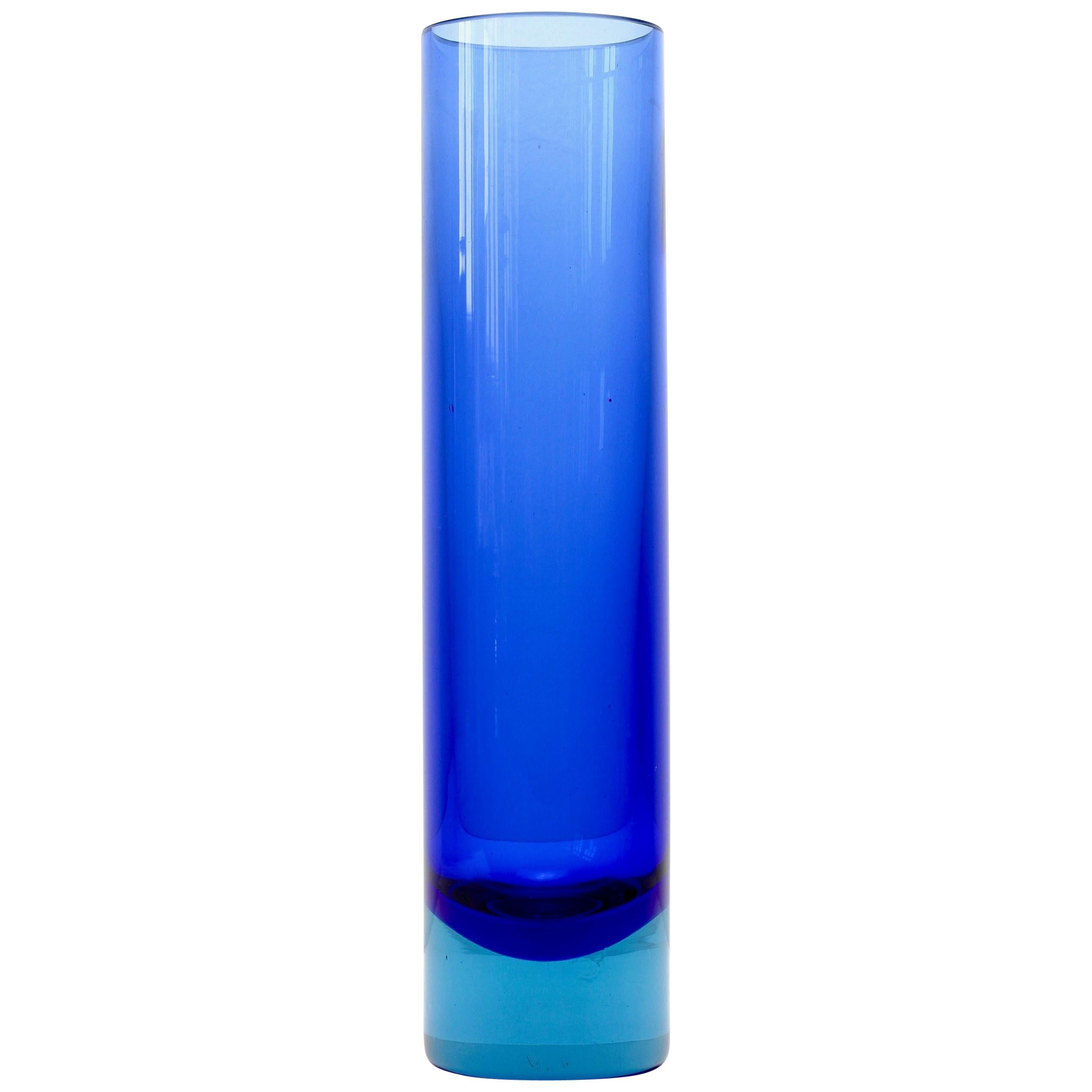 Flavio Poli Style Tall Blue Murano Glass 'Sommerso' Vase, circa 1970s