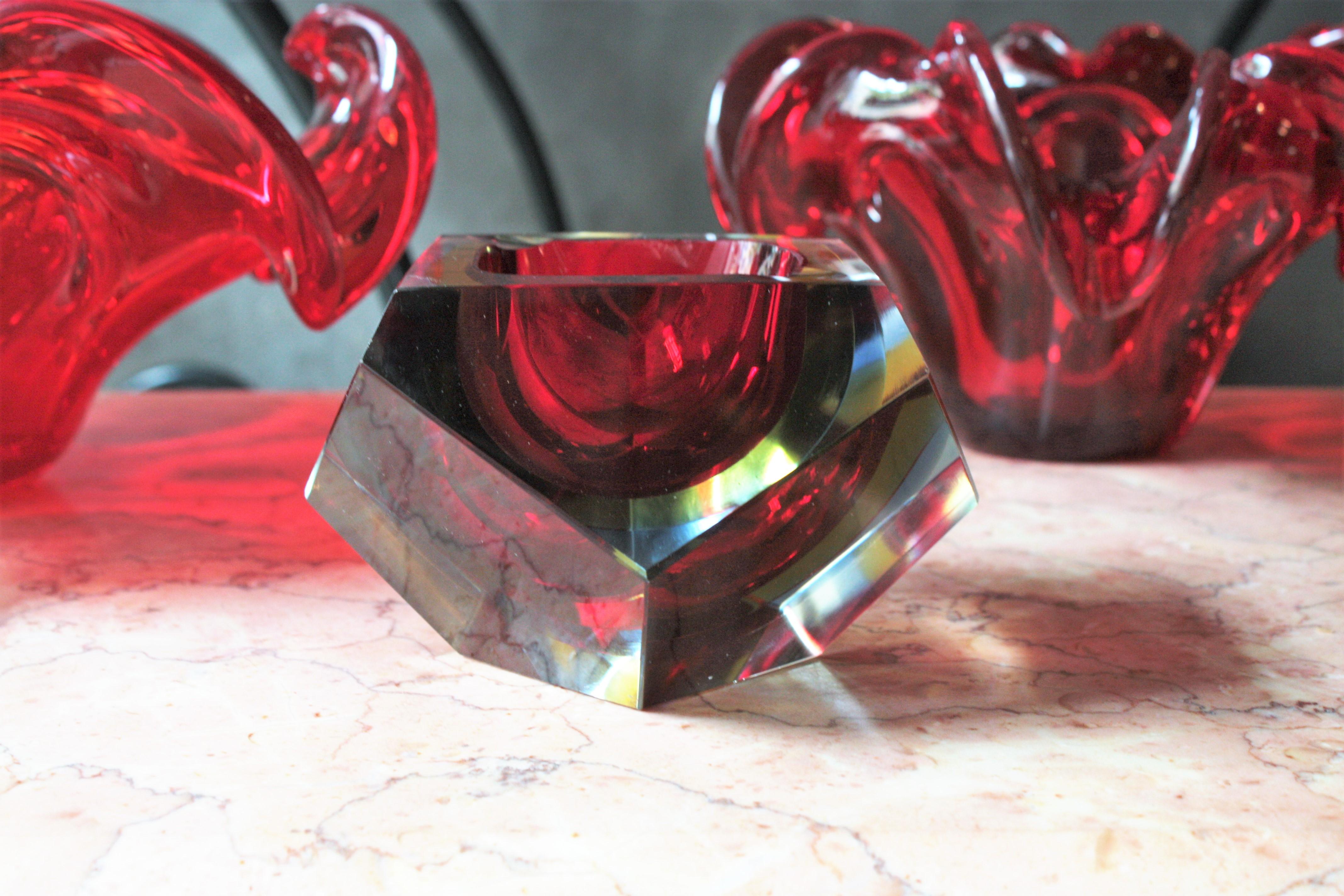 Flavio Poli Seguso Red Yellow Blue Sommerso Faceted Murano Glass Bowl 1