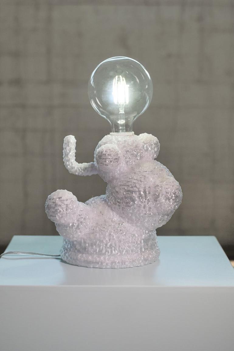 The collection Flavored Water, is a collection of 3D printed lamps. Flavored Water examines the connection that humans have with water. Nearly all living beings contain large amounts of water in their bodies, water facilitates their functions. Water