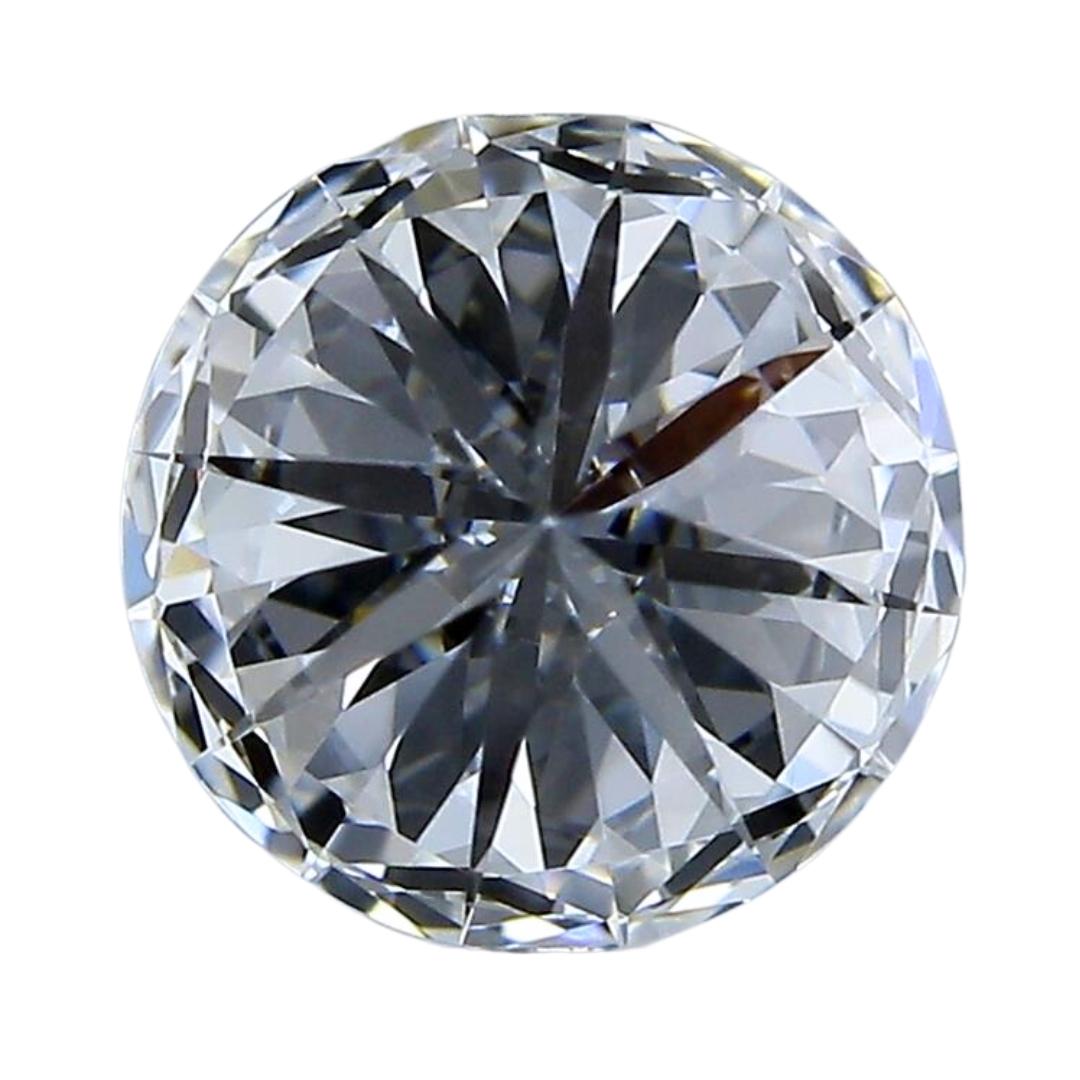 Flawless Brilliance: 1.04 ct Ideal Cut Round Diamond - GIA Certified In New Condition For Sale In רמת גן, IL