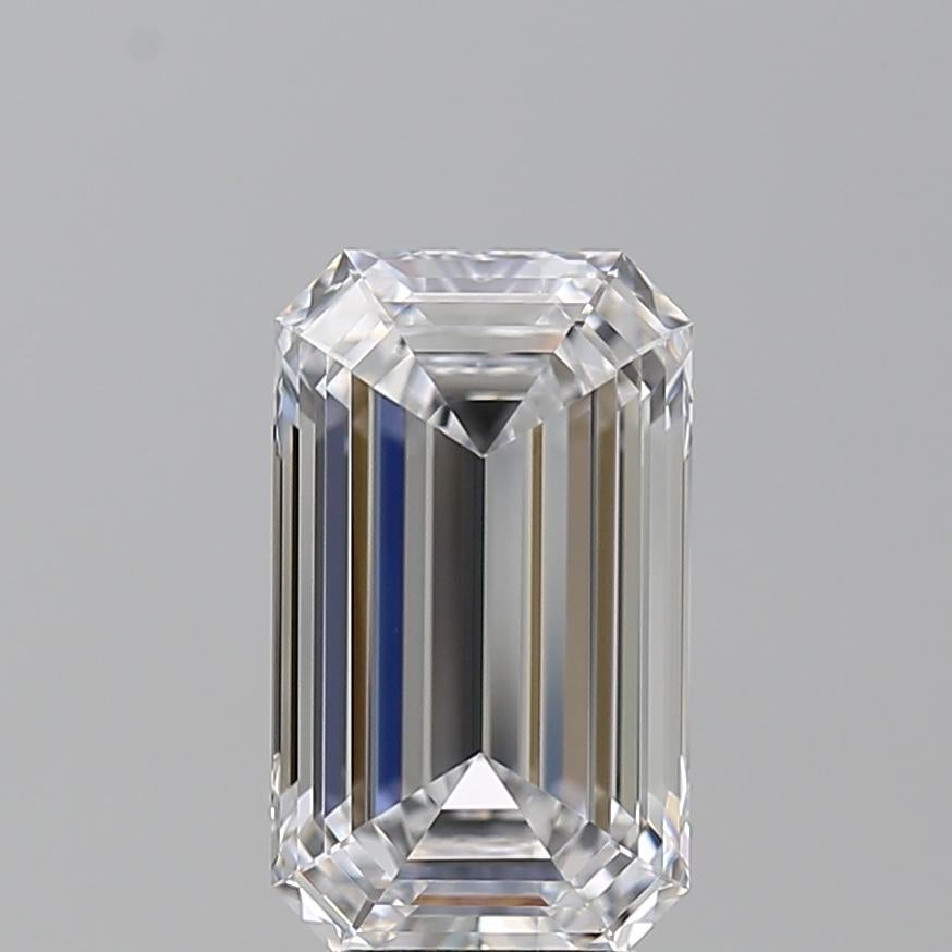 Makelloser Platinring mit 4 Karat Smaragdschliff und GIA-zertifizierter Farbe Typ IIA D im Zustand „Neu“ in Chicago, IL