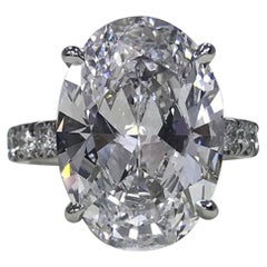 Makelloser D COLOR GIA zertifizierter 5 Karat ovaler Diamant Platin Ring