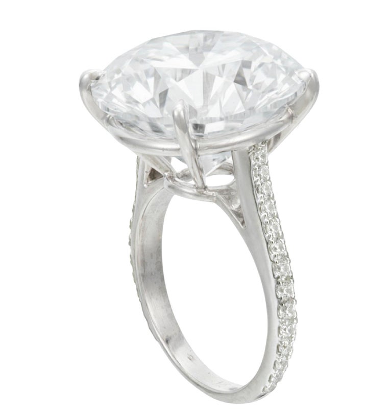 Modern Flawless GIA Certified 6.81 Carat Round Brilliant Cut Diamond Platinum Ring For Sale