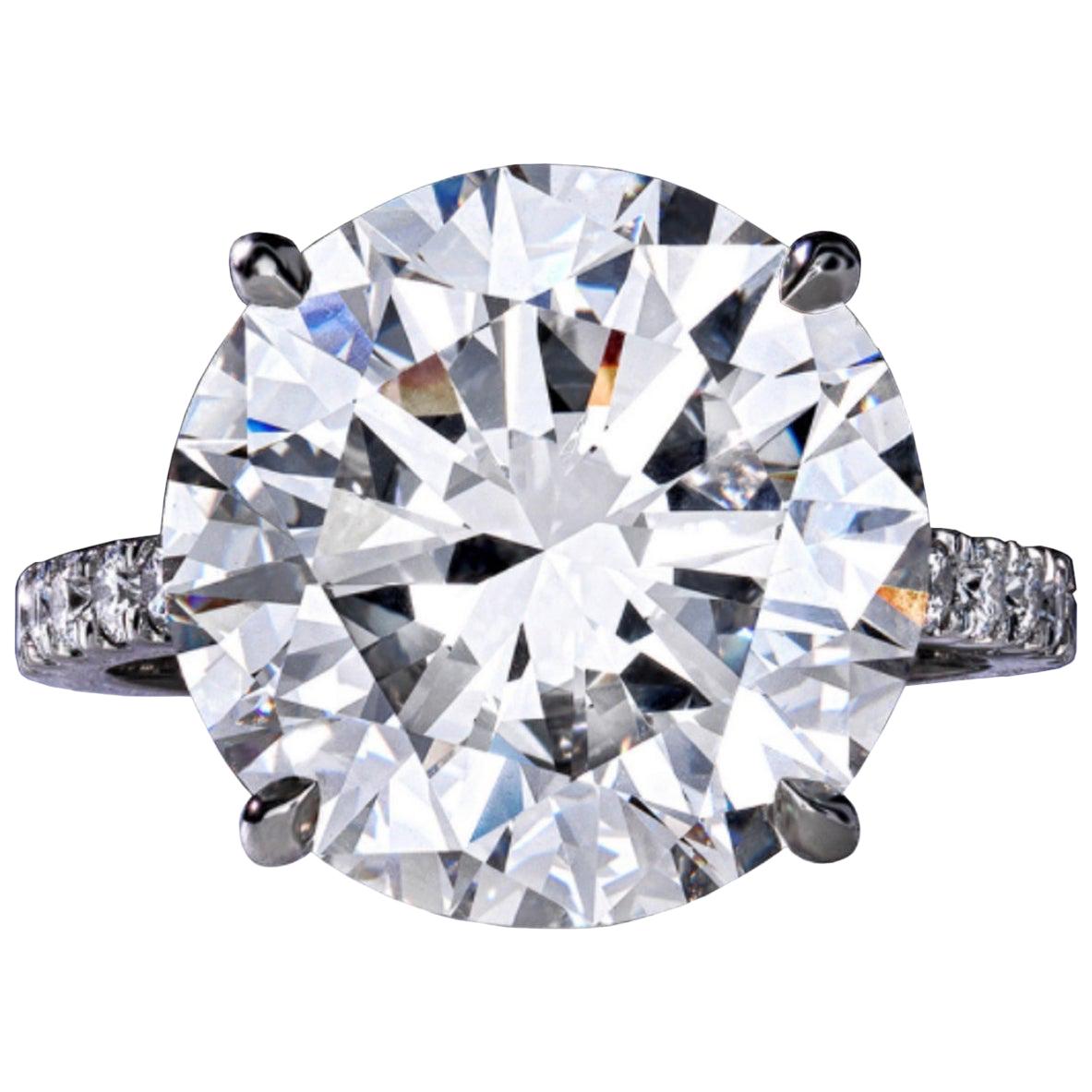 Flawless GIA Certified 10 Carat Round Brilliant Cut Diamond Platinum Ring