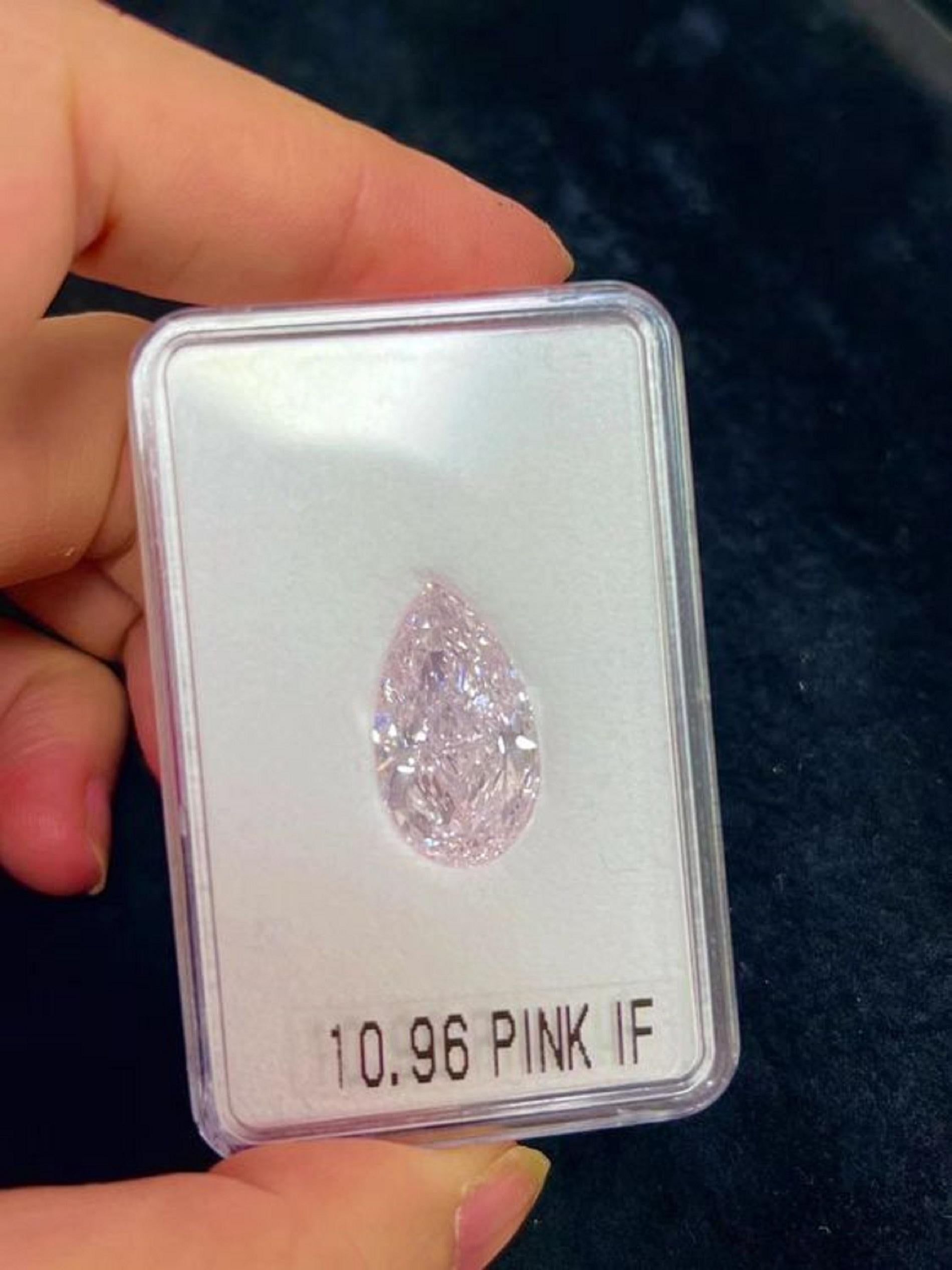 FLAWLESS GIA zertifiziert 10,96 Karat Birnenschliff Fancy Faint Pink Diamant im Zustand „Neu“ in Chicago, IL
