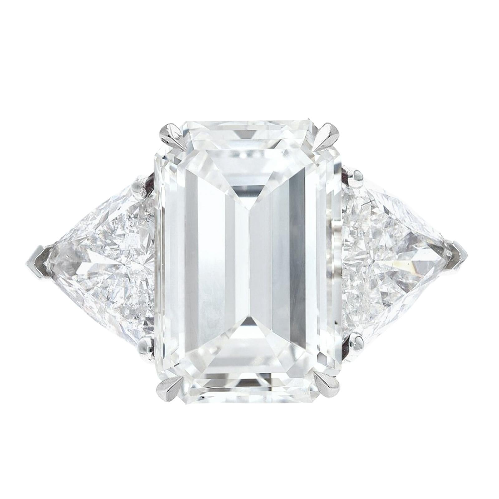 Moderne Bague en diamant certifié GIA 5 carats taille émeraude Golconda Type IIA en vente