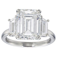 Anello di diamanti con baguette affusolata con taglio smeraldo da 5 carati, senza difetti, certificato GIA