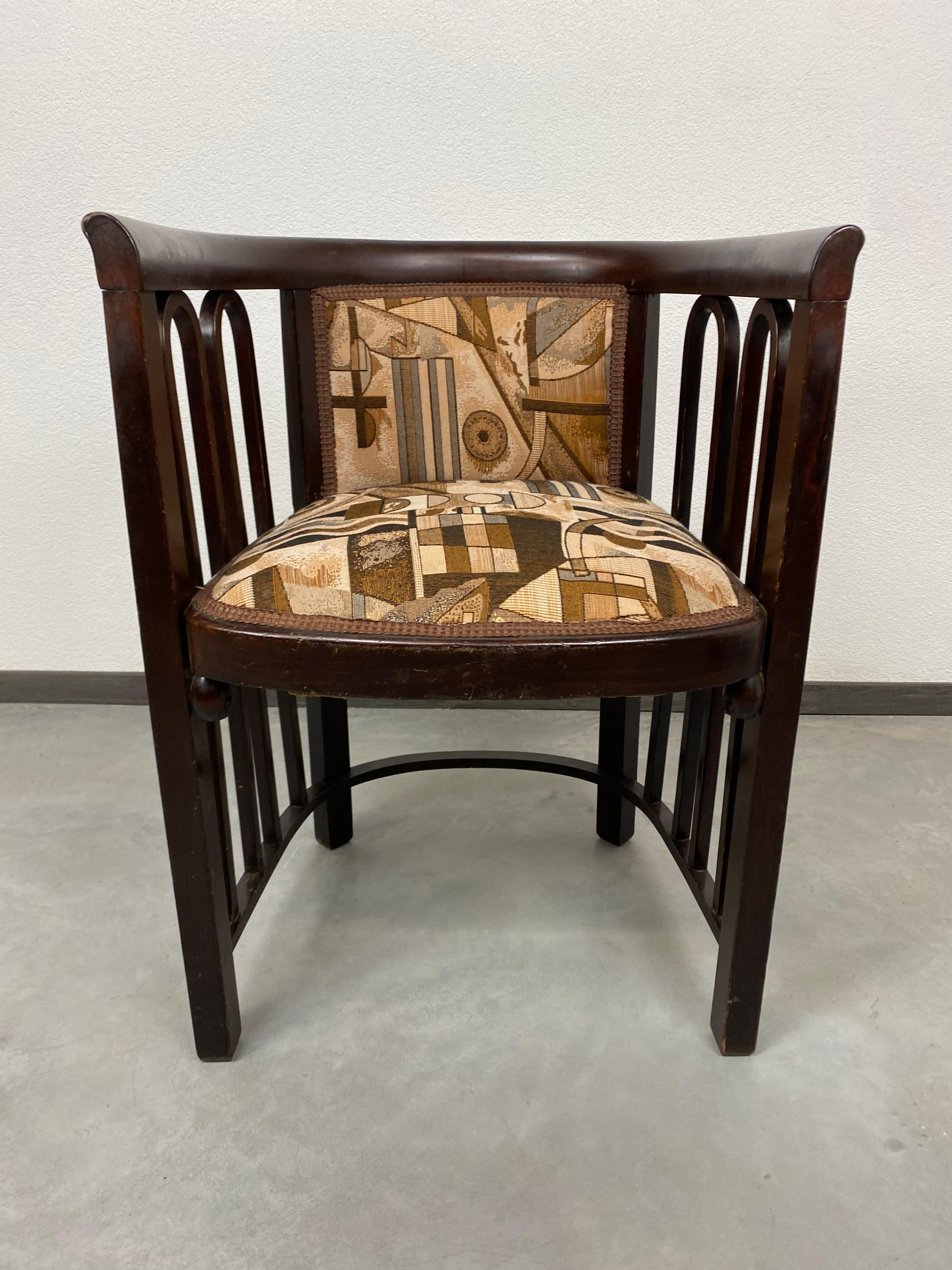 Fledermaus-Sessel Nr. 423 von Josef Hoffmann (Frühes 20. Jahrhundert) im Angebot