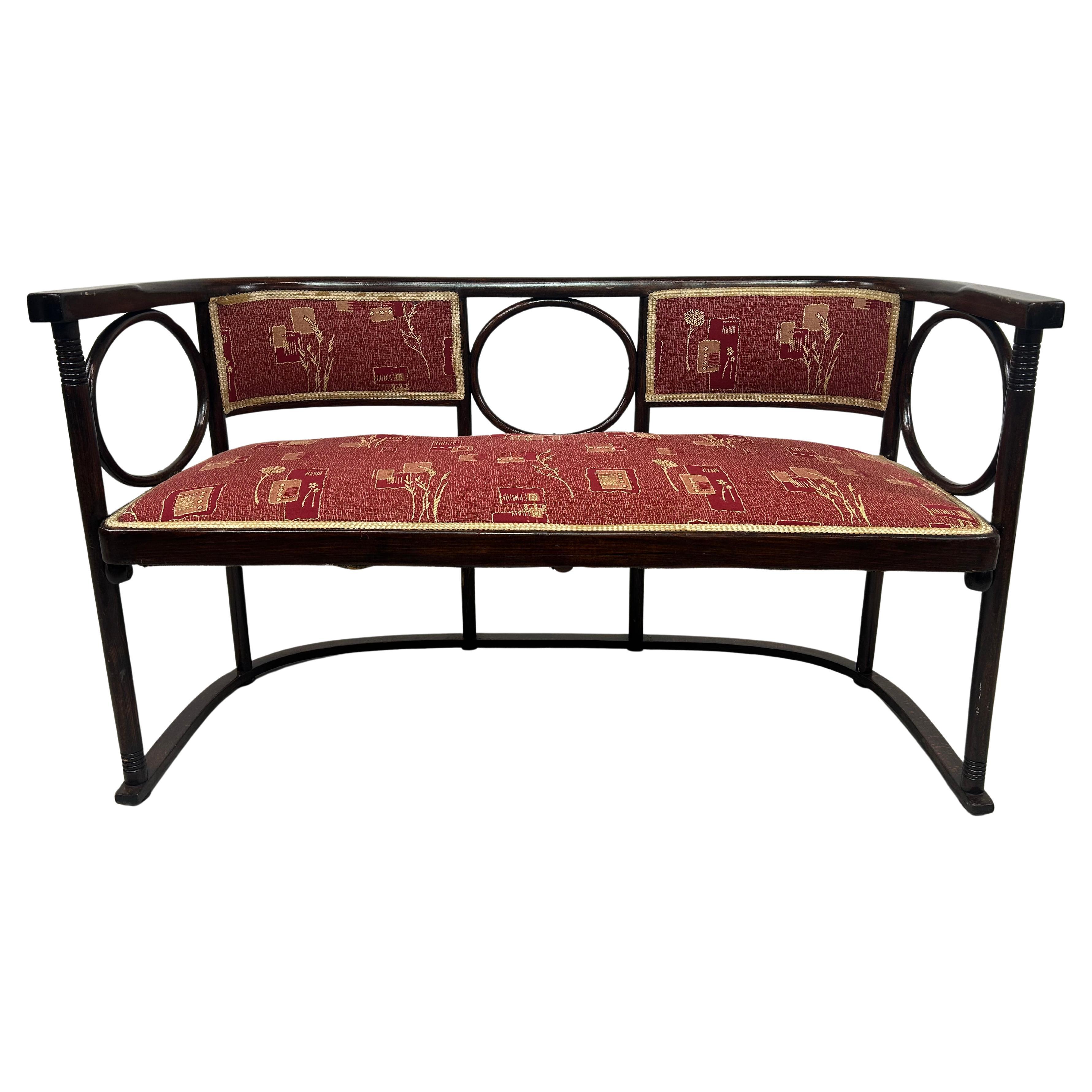 Panchina Fledermaus n.728 di Josef Hoffmann