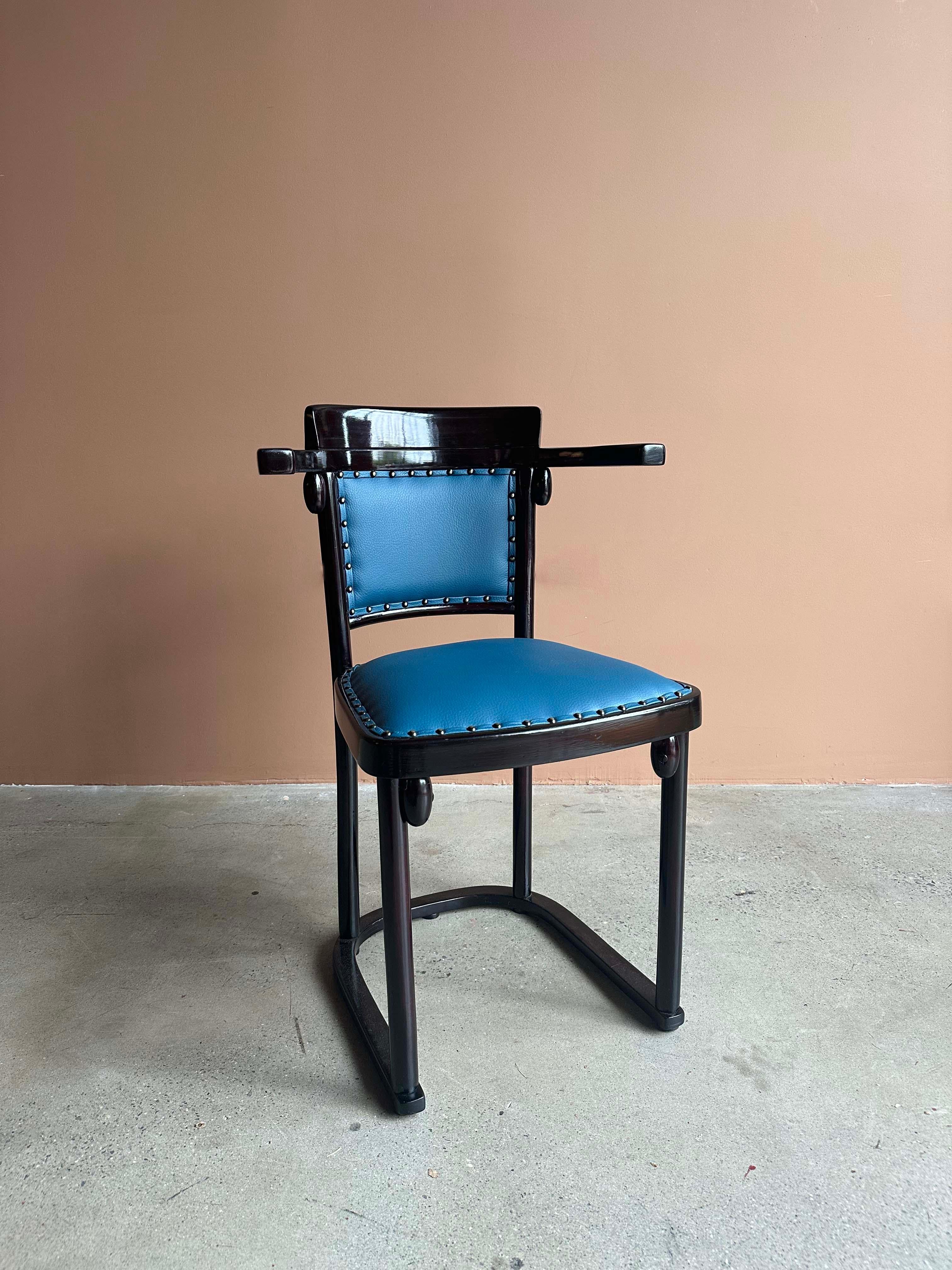 Sillas Fledermaus de Josef Hoffman para Thonet, Pareja Austríaco en venta