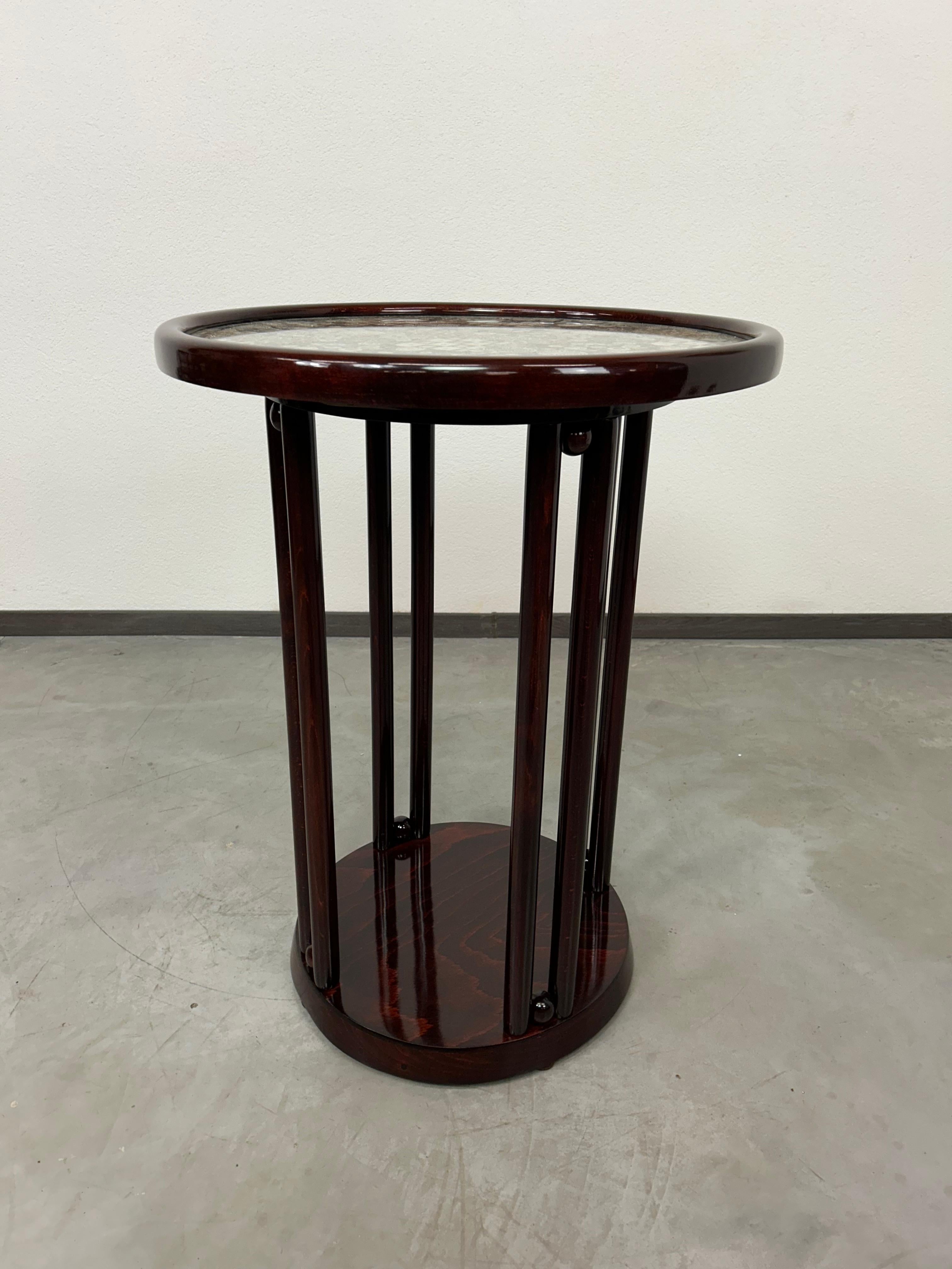 Mesa de centro Fledermaus de Josef Hoffmann para J&J Kohn Secesión de Viena en venta