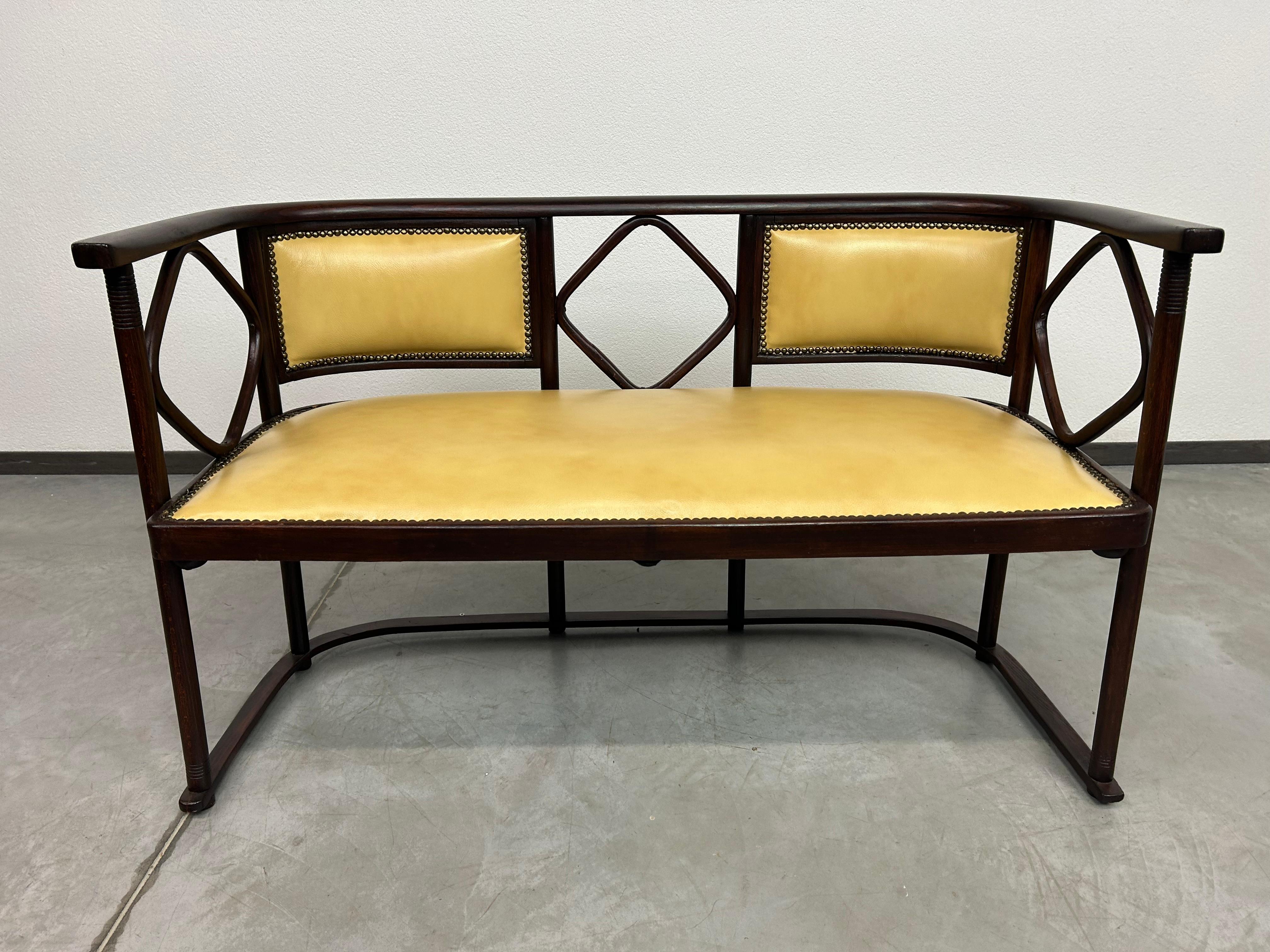 Groupe de sièges Fledermaus de Josef Hoffmann pour Jacob Josef Kohn Bon état - En vente à Banská Štiavnica, SK
