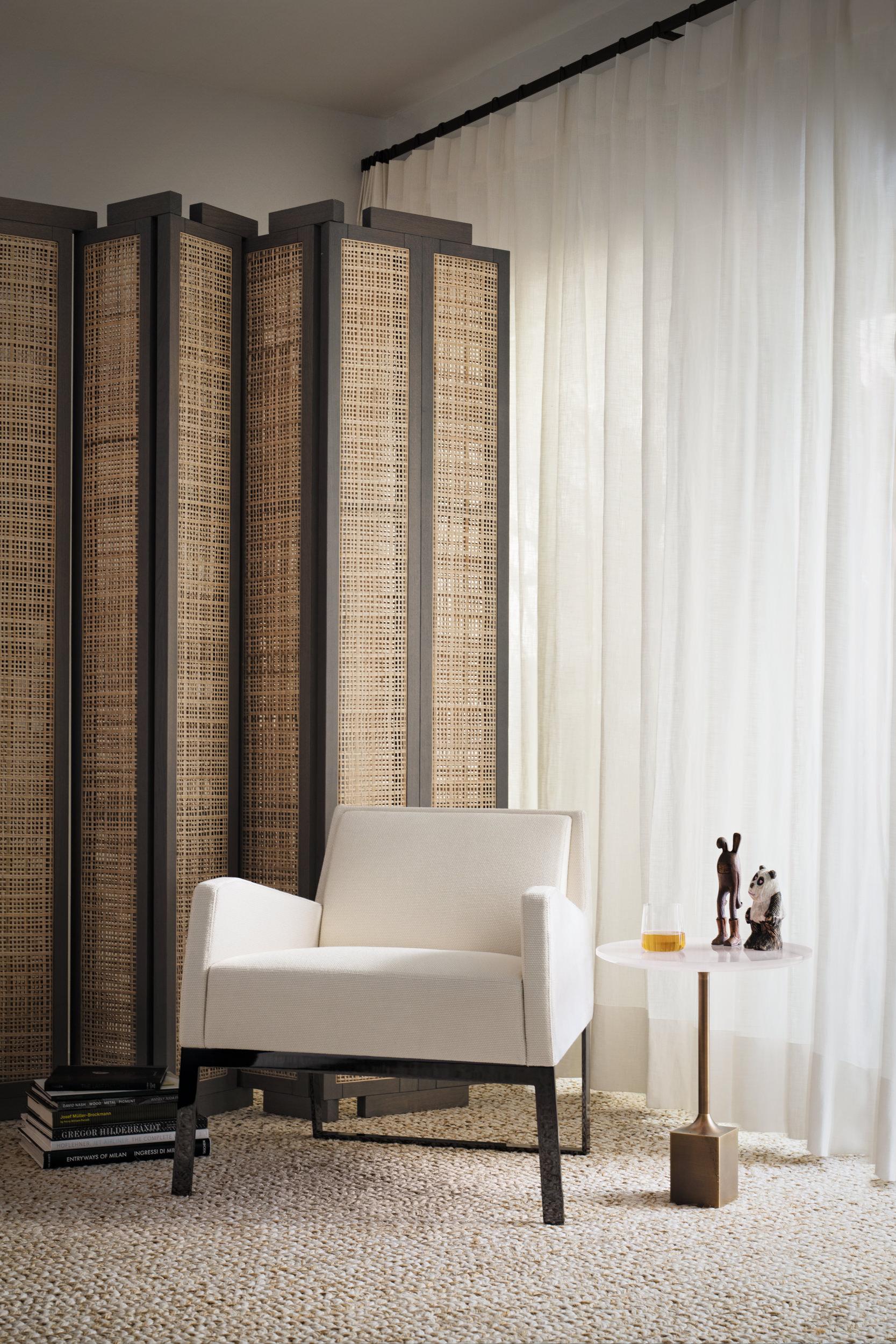 Sedia da salotto Fleet Street di Yabu Pushelberg con base in nickle nero lucido in vendita 6