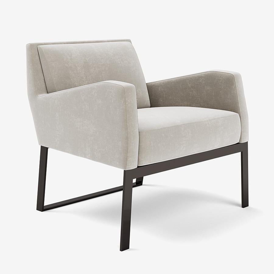 This Fleet Street lounge chair by Yabu Pushelberg is upholstered in Seaton Street nubuck leather. Seaton Street comes in 9 colorways from Germany, with a weight of 1.2-1.4mm.

George Yabu and Glenn Pushelberg lead one of the world’s most admired