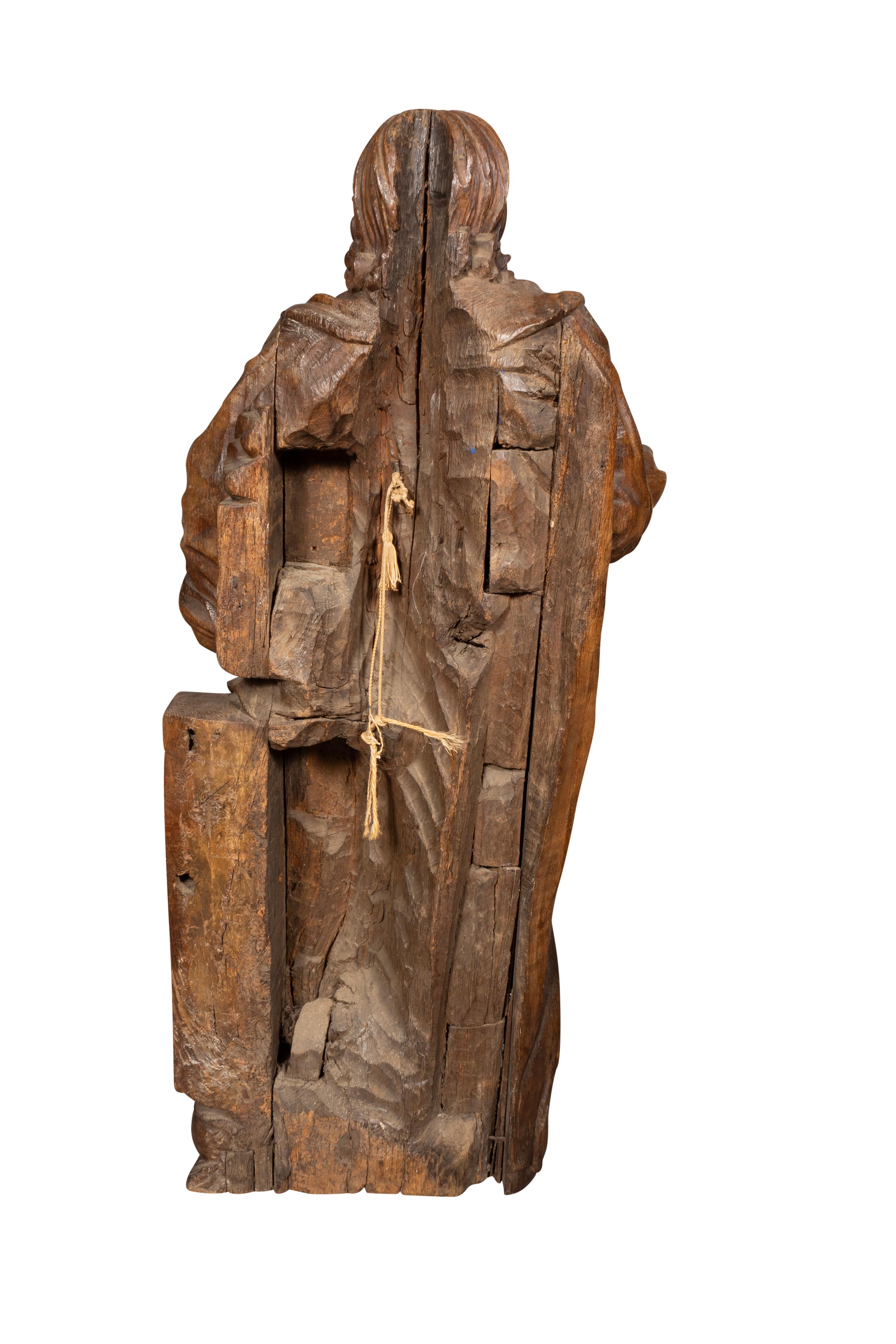 Flemish Baroque Carved Oak Figure Of A Scholar In Good Condition For Sale In Essex, MA