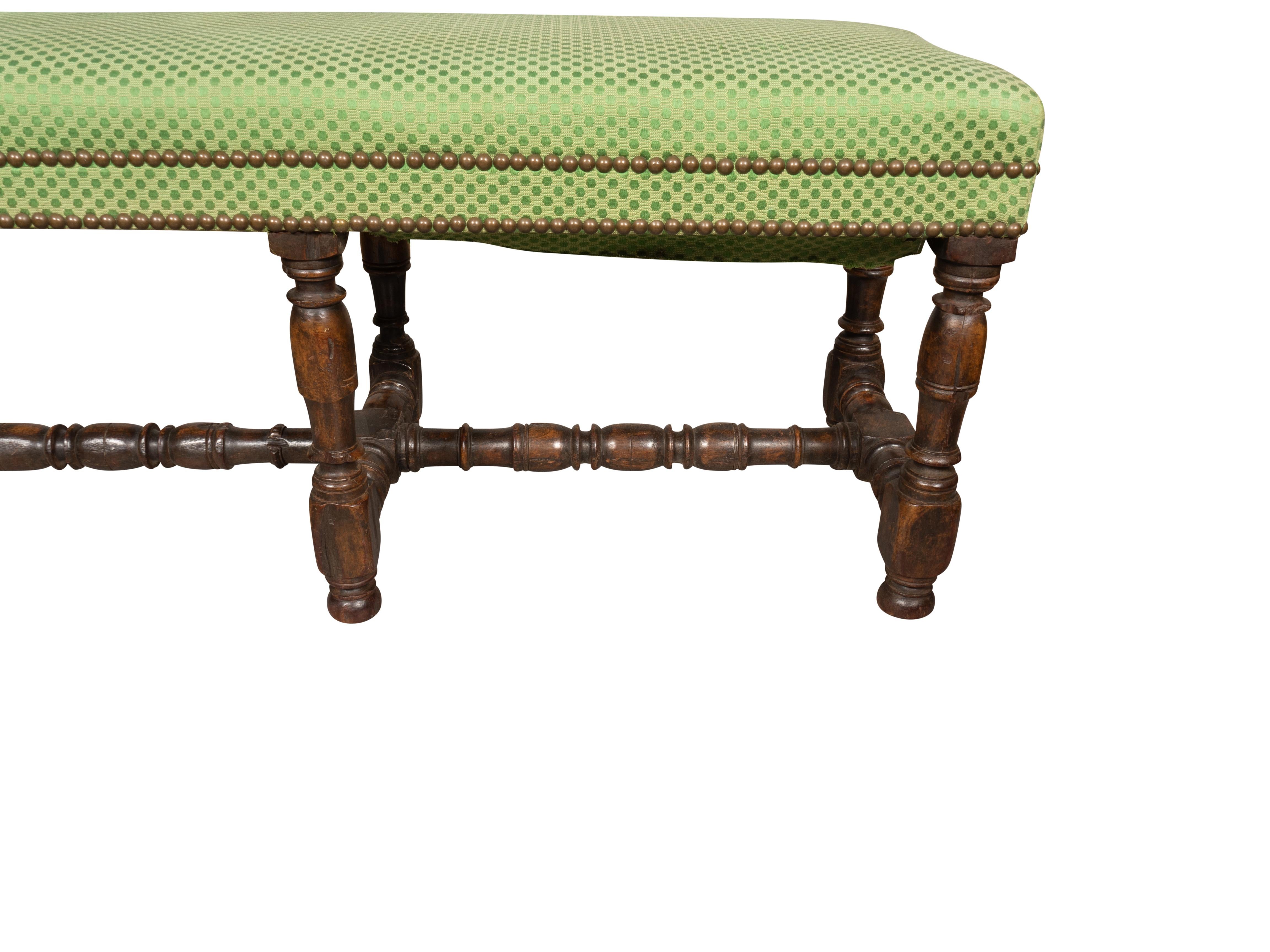 Banc en noyer baroque Flemish en vente 3