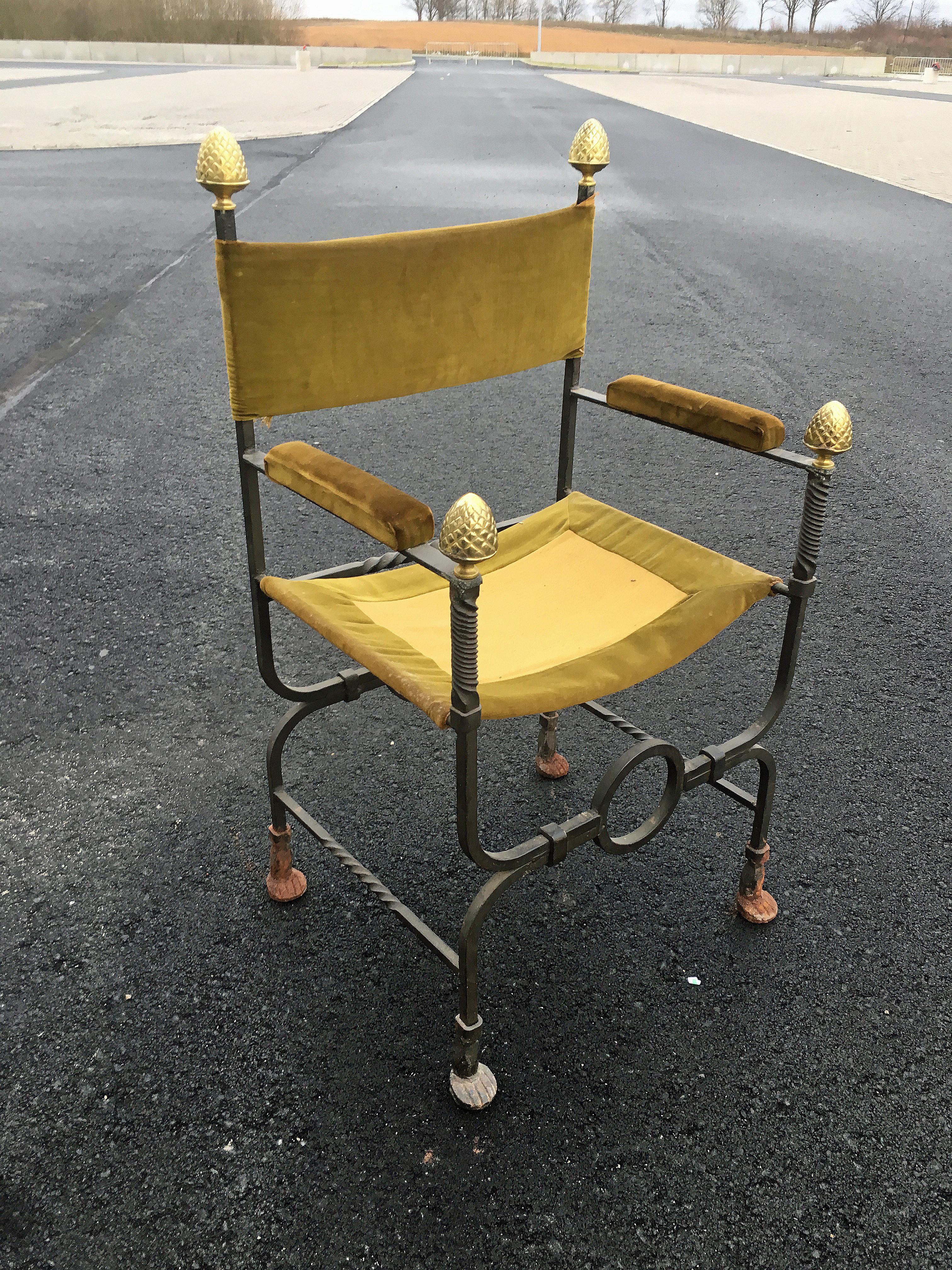 Belgian Flemish Curule Armchair in Iron, Brass and Velvet, circa 1900 For Sale