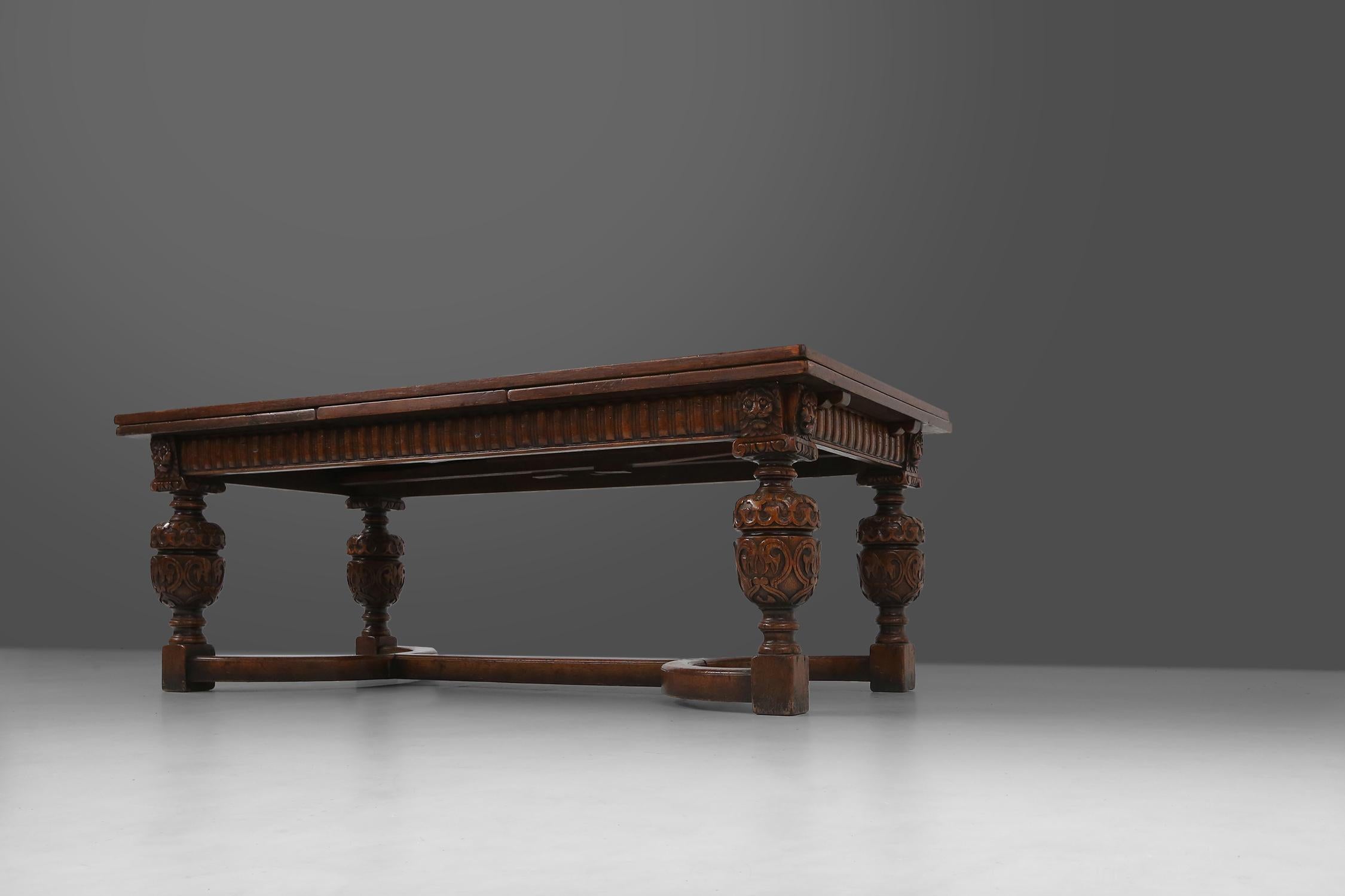 Flemish late 18th century dining table 5