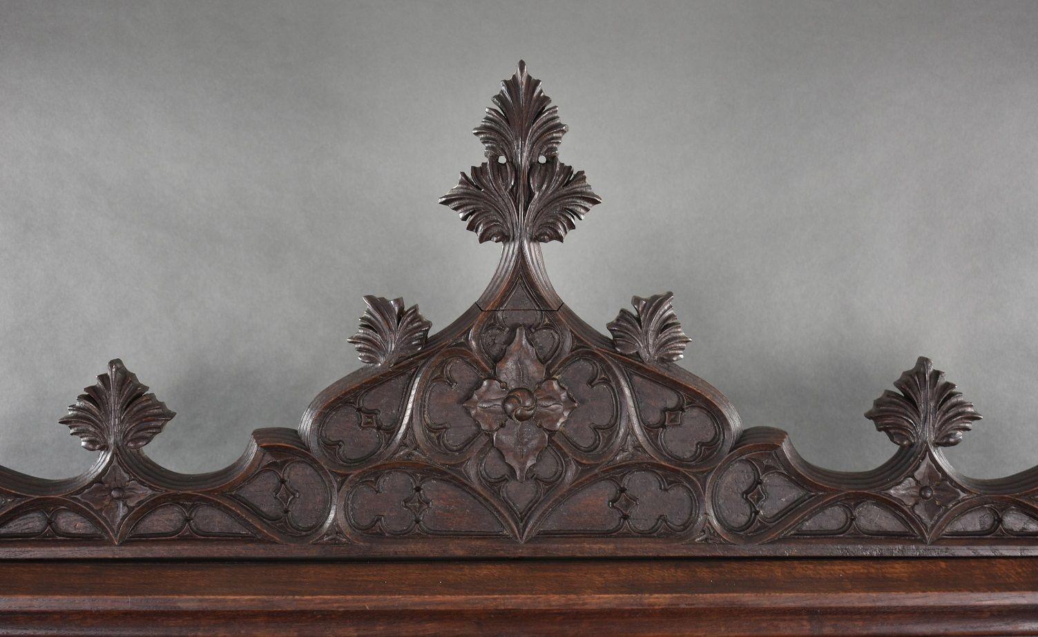 Flemish Oak Carved Settle/bench For Sale 3