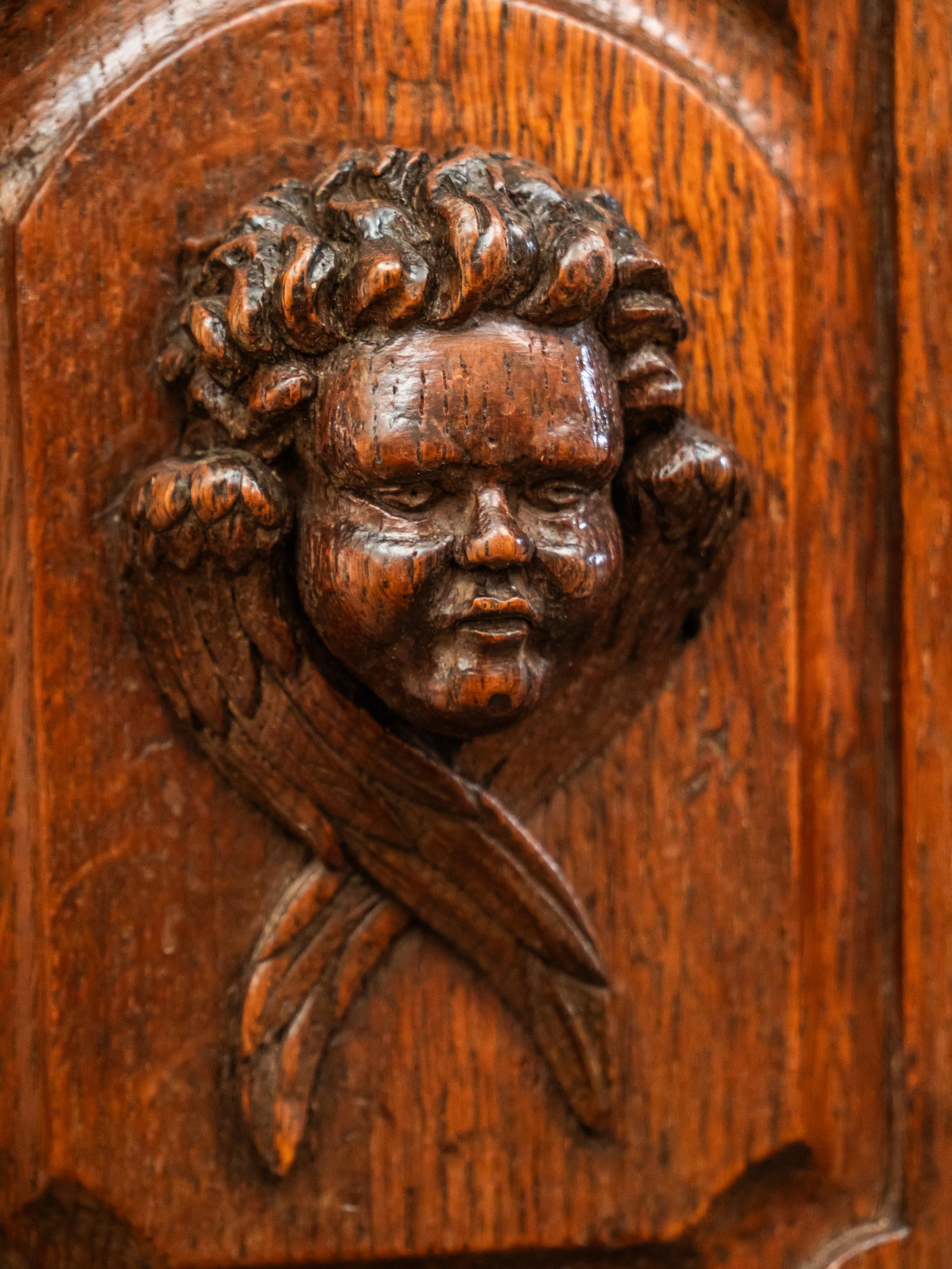 17th Century Flemish Renaissance cabinet from the 17th century For Sale