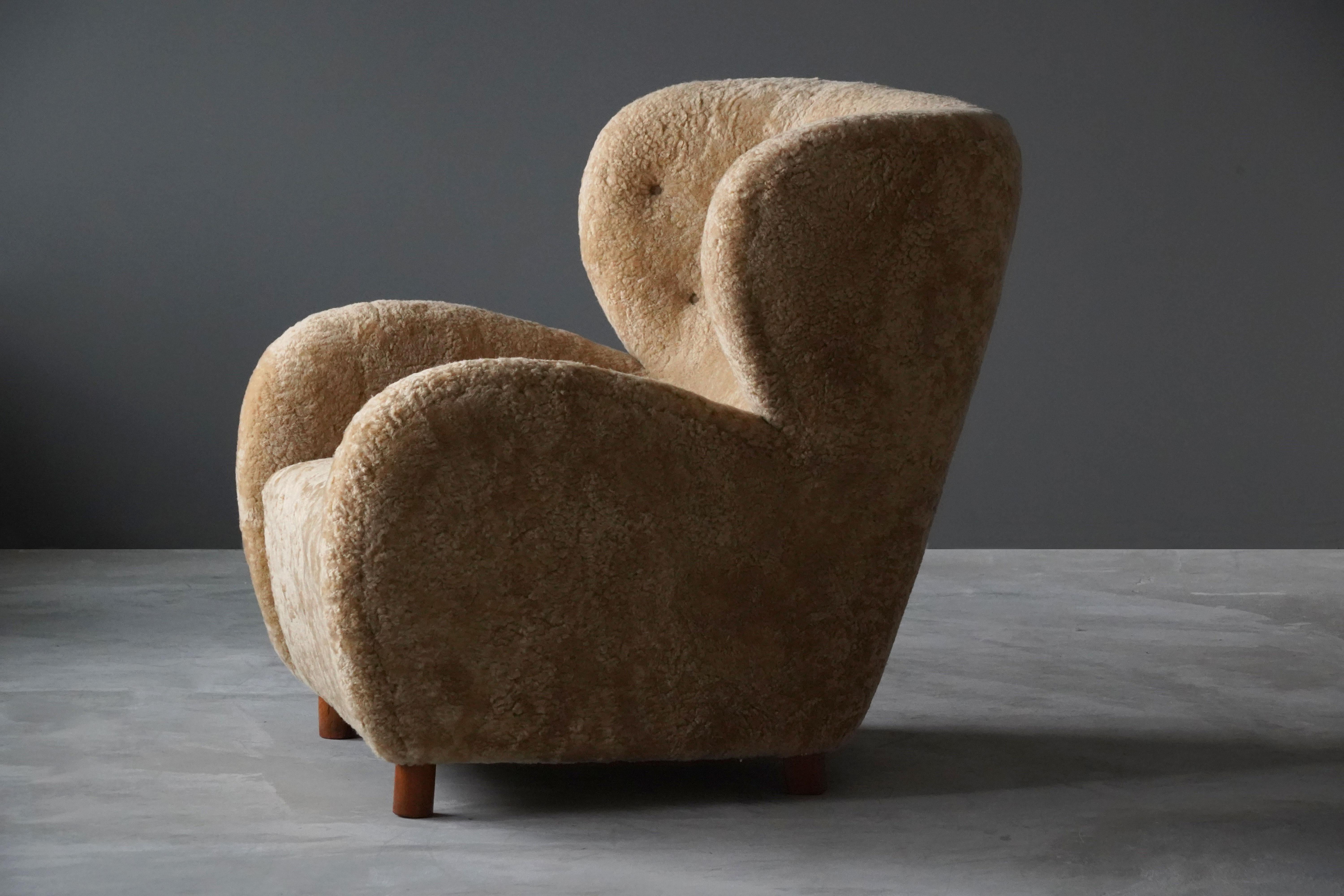 Scandinavian Modern Flemming Lassen 'Attribution' Lounge Chair, Beige Sheepskin Beech, Denmark 1940s