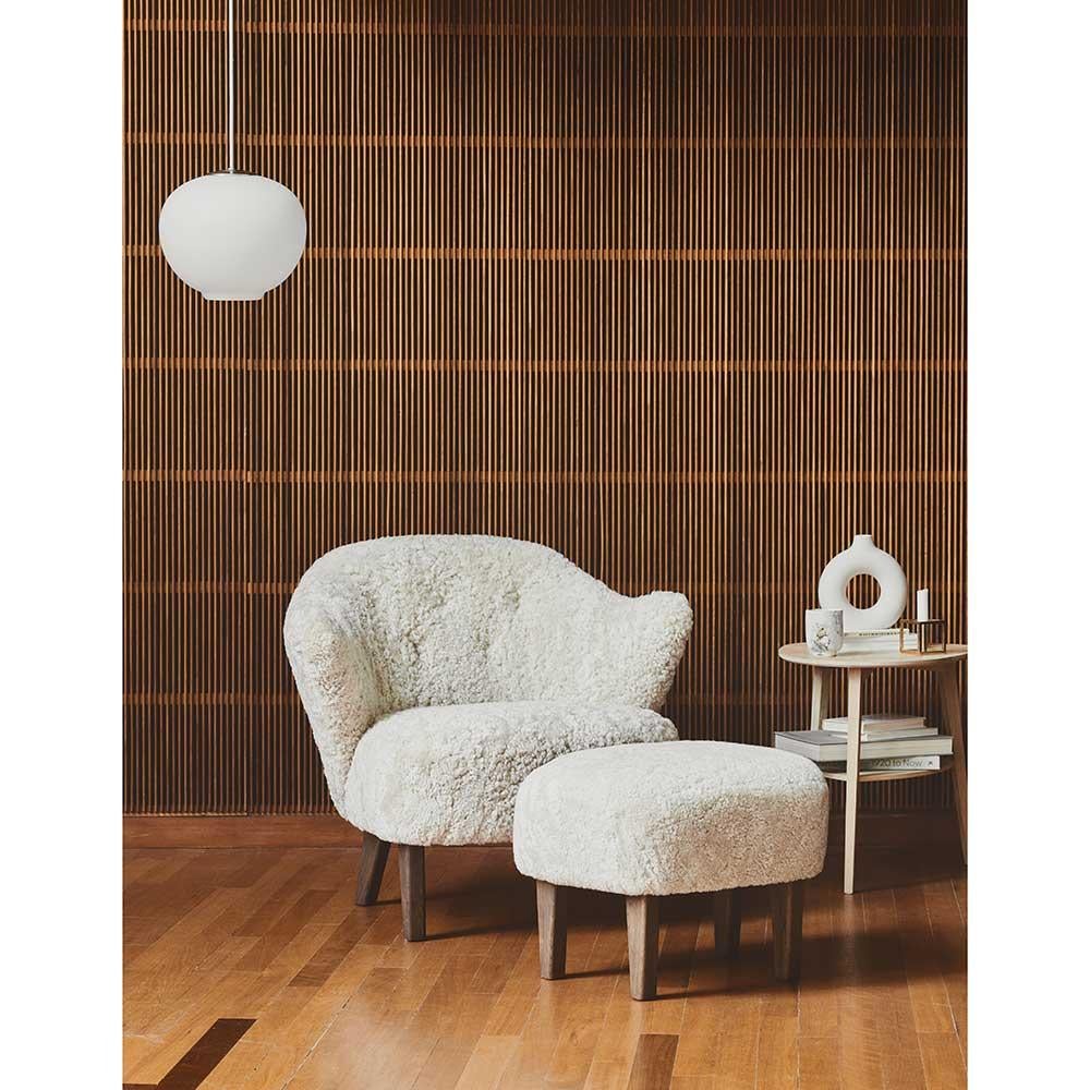 Tacheté Tabouret en cuir de mouton Sahara teinté foncé Flemming Lassen Ingeborg pour Audo en vente