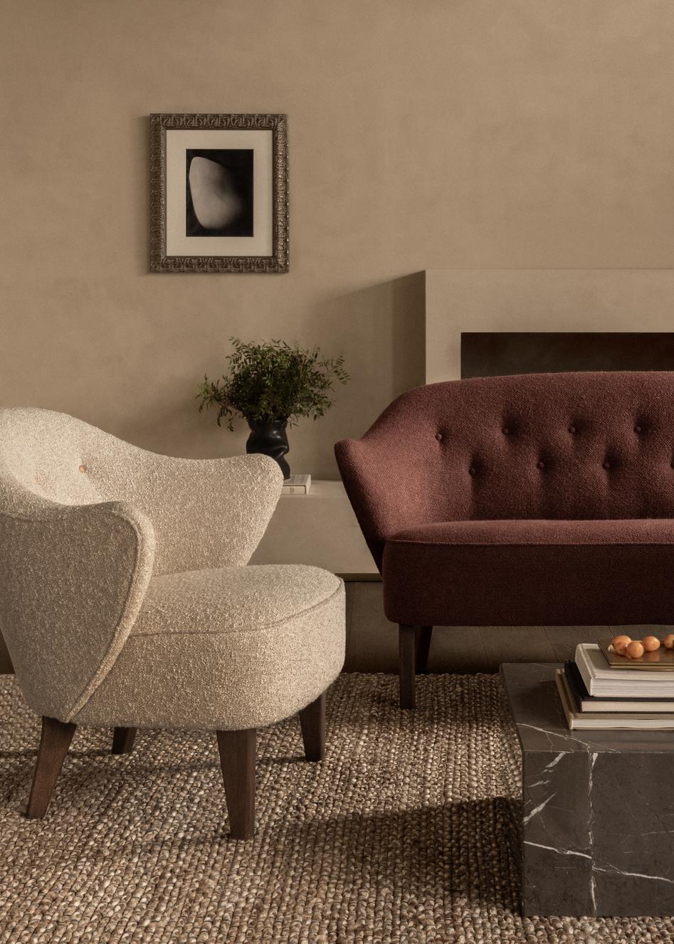 Flemming Lassen Ingeborg Sofa Schafsleder Sahara Dunkel gebeizte Eiche für Audo (Schaffell und Schafleder) im Angebot