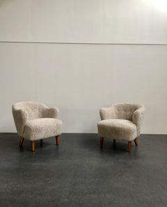 Flemming Lassen Pair of Easy Chairs in Beige Sheepskin, 1940s