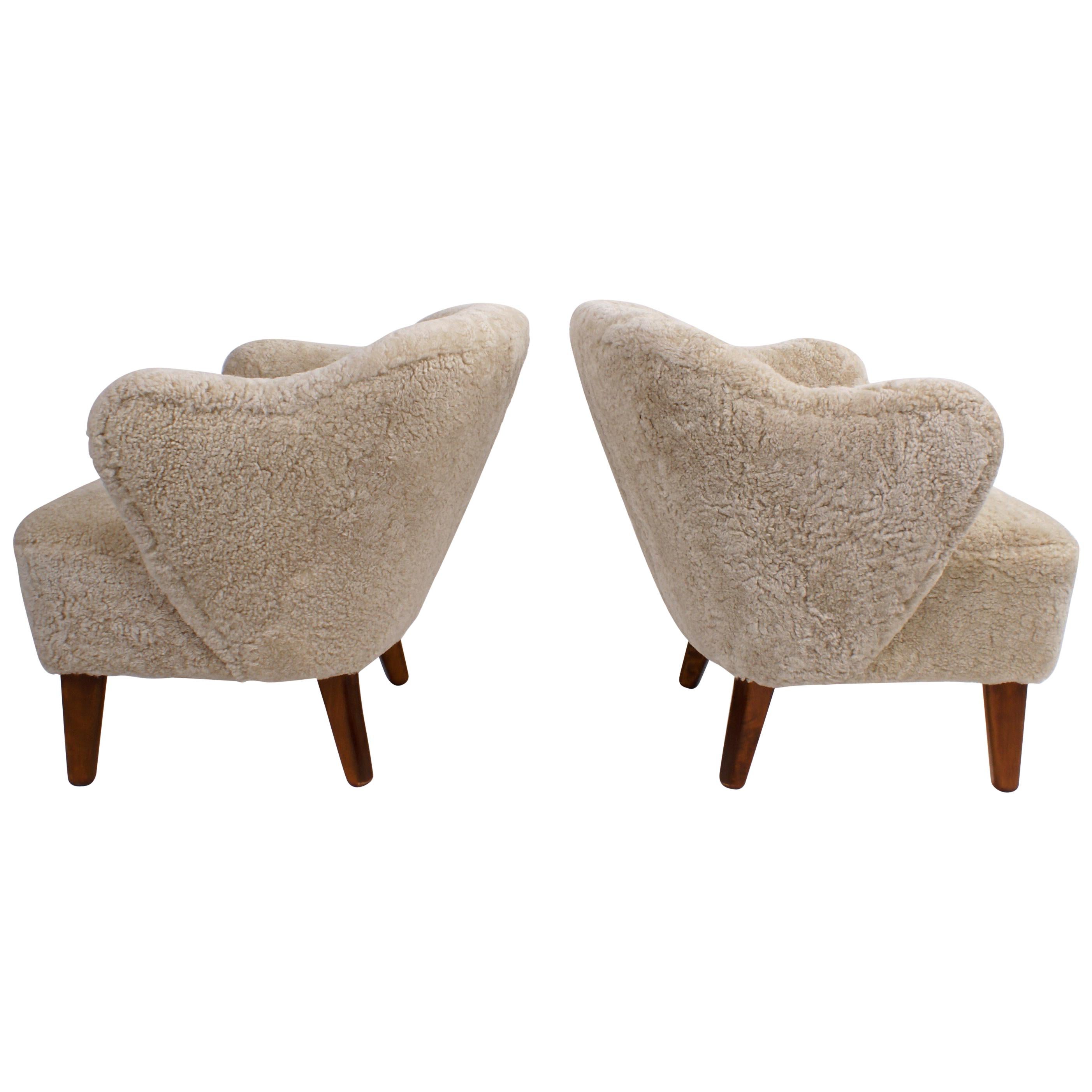 Flemming Lassen Pair of Easy Chairs in Beige Sheepskin, 1940s