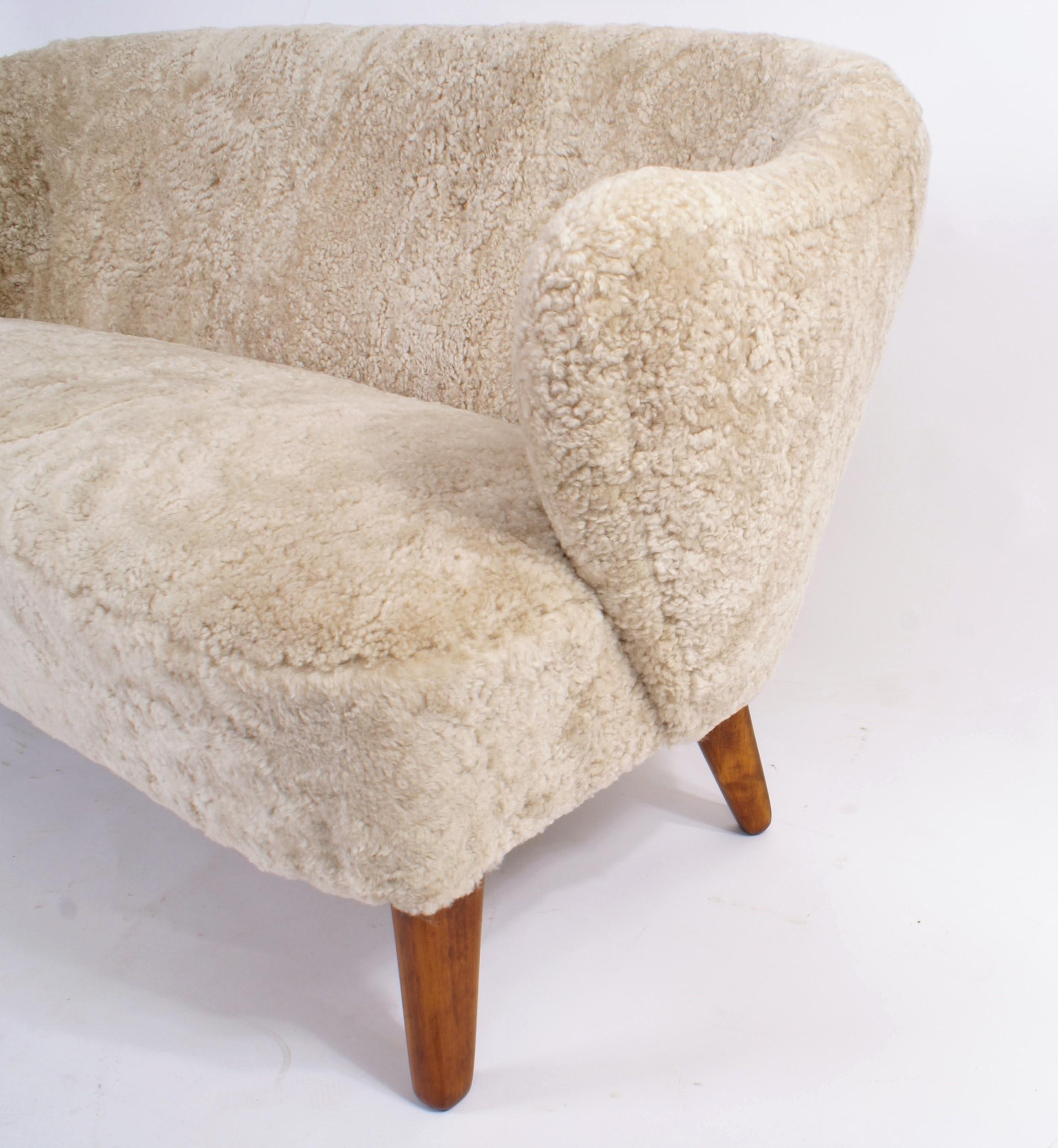 Divano in pelle di pecora beige di Flemming Lassen, anni '40 In condizioni ottime in vendita a Copenhagen, DK