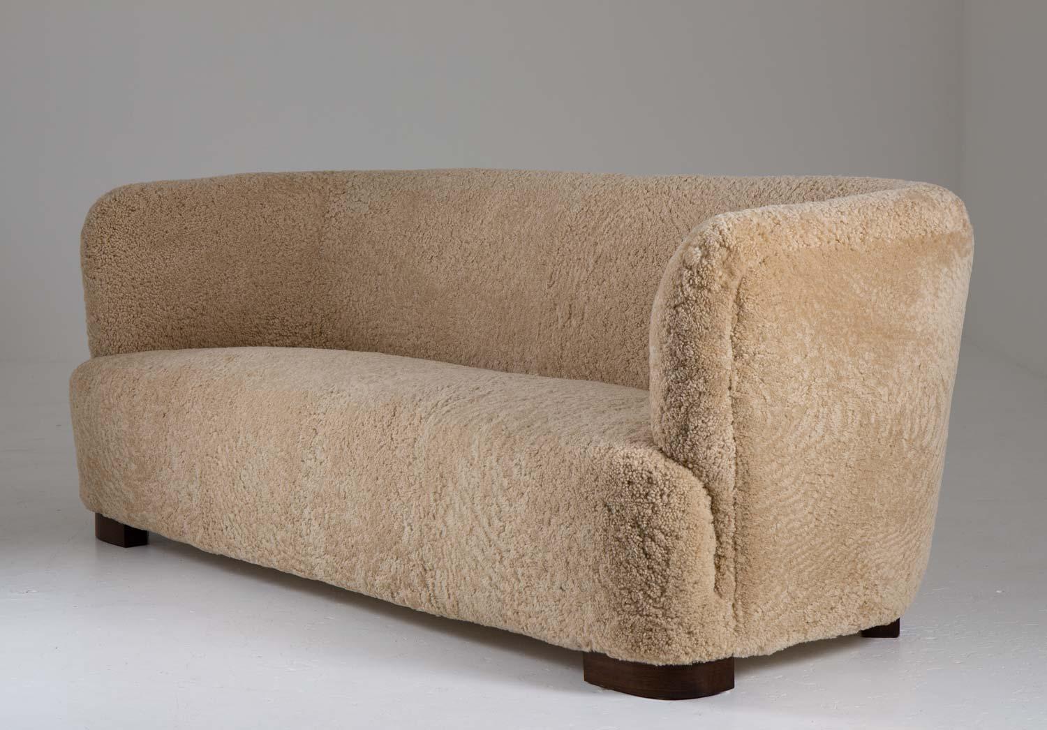 1930s style sofa